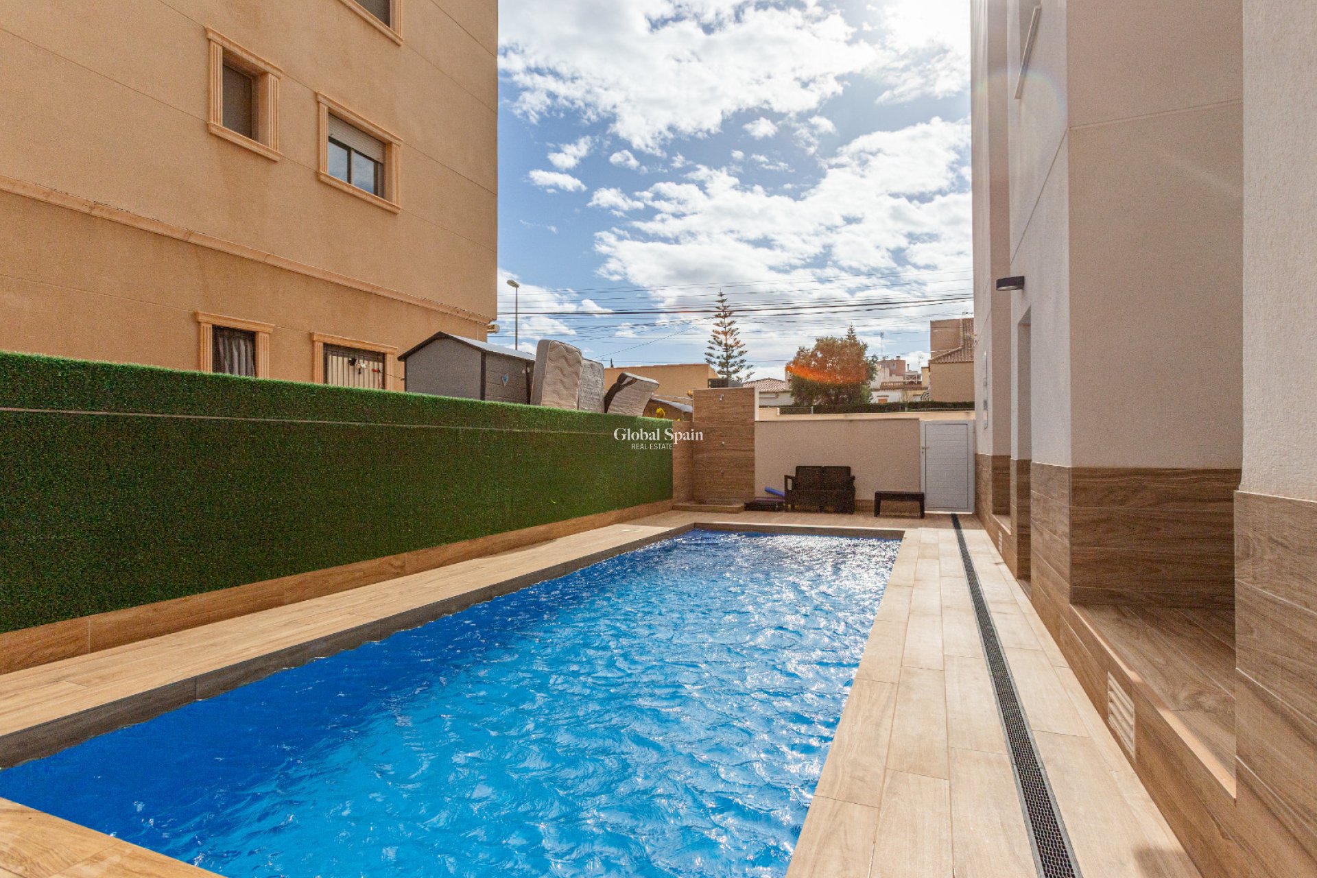 Wederverkoop - APPARTEMENT -
TORREVIEJA - Costa Blanca