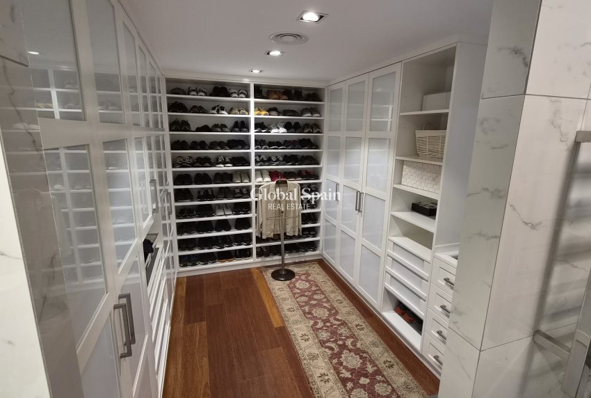 Wederverkoop - APPARTEMENT -
TORREVIEJA - Costa Blanca