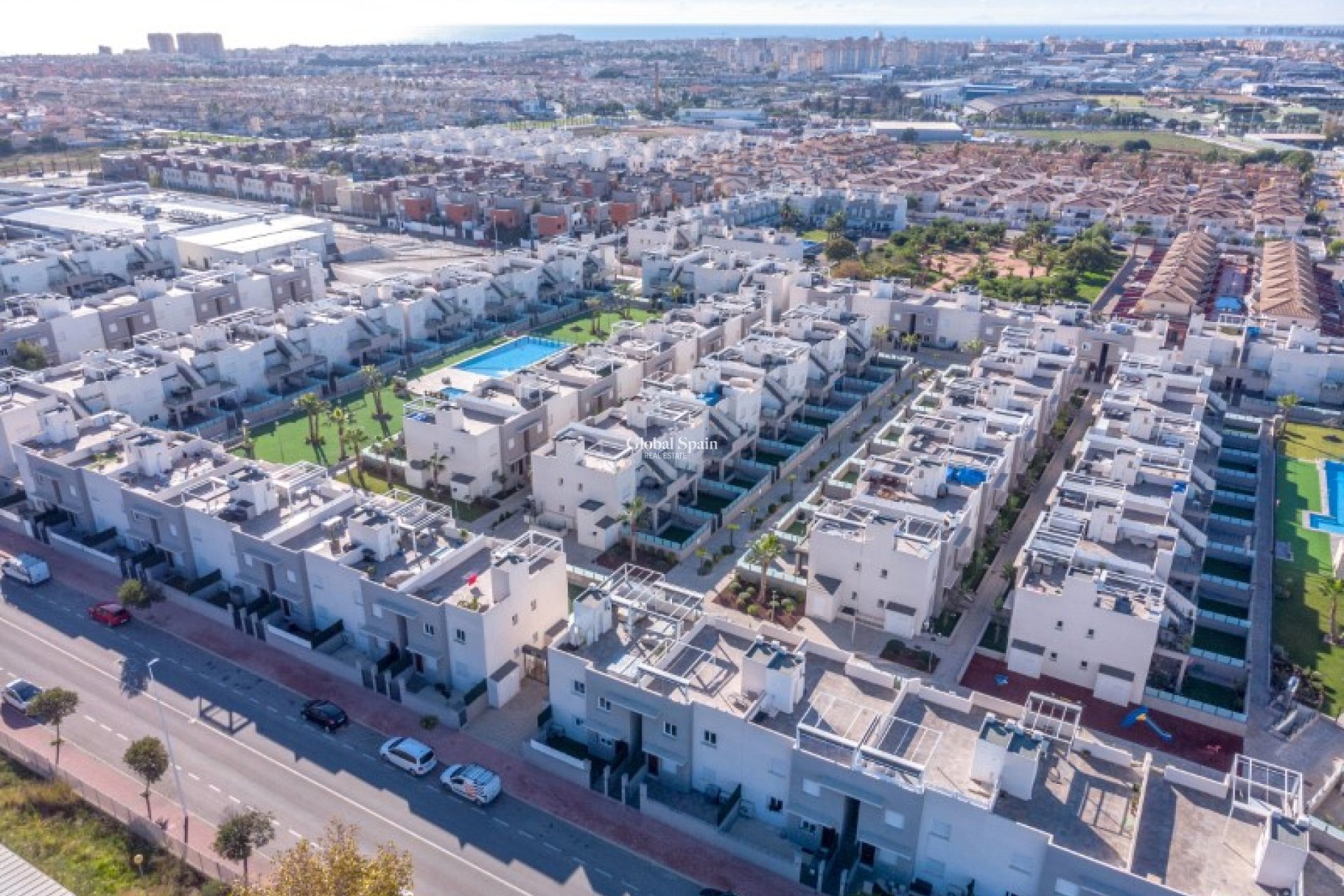 Wederverkoop - APPARTEMENT -
TORREVIEJA - Costa Blanca