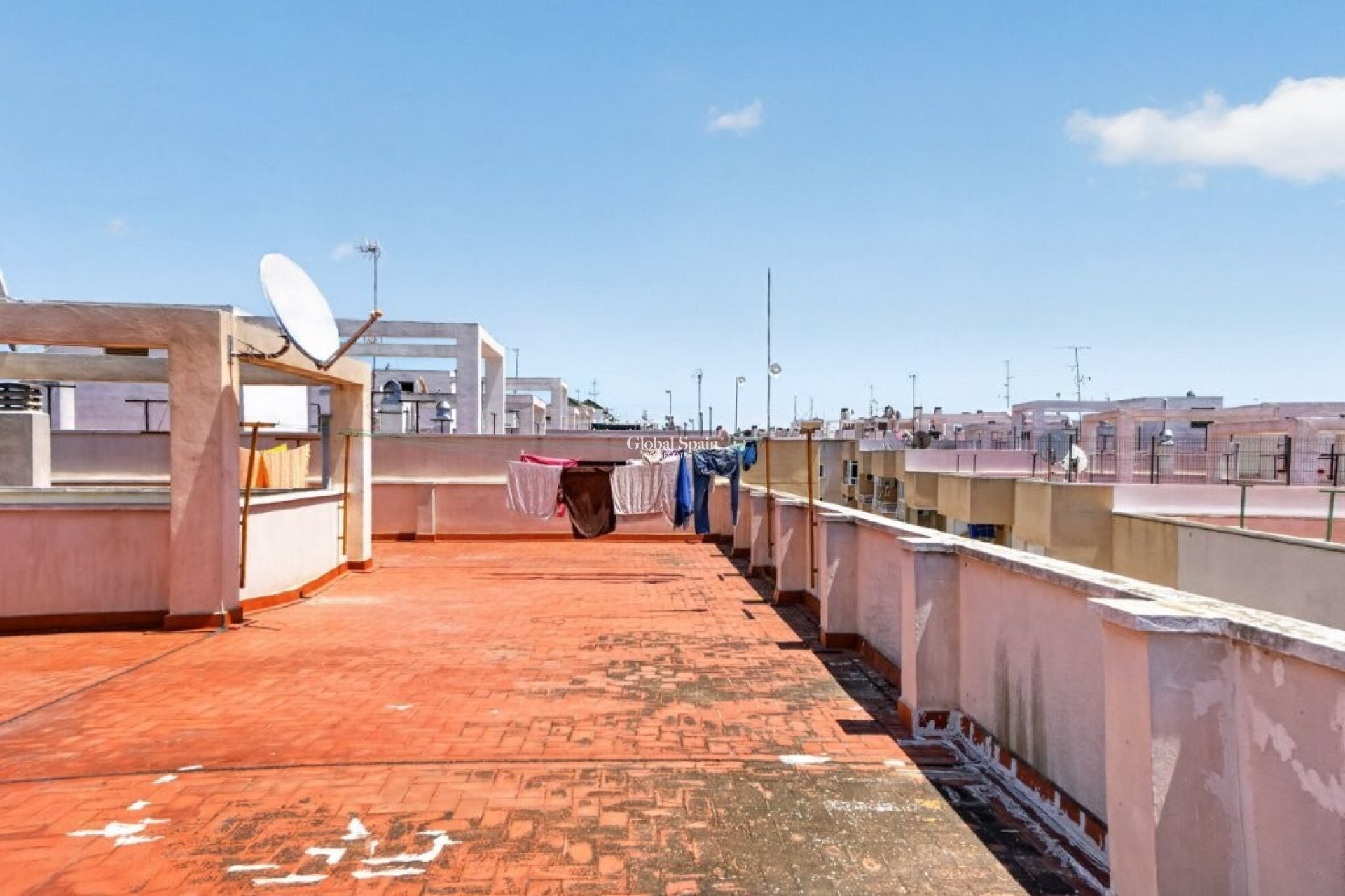 Wederverkoop - APPARTEMENT -
TORREVIEJA - Costa Blanca