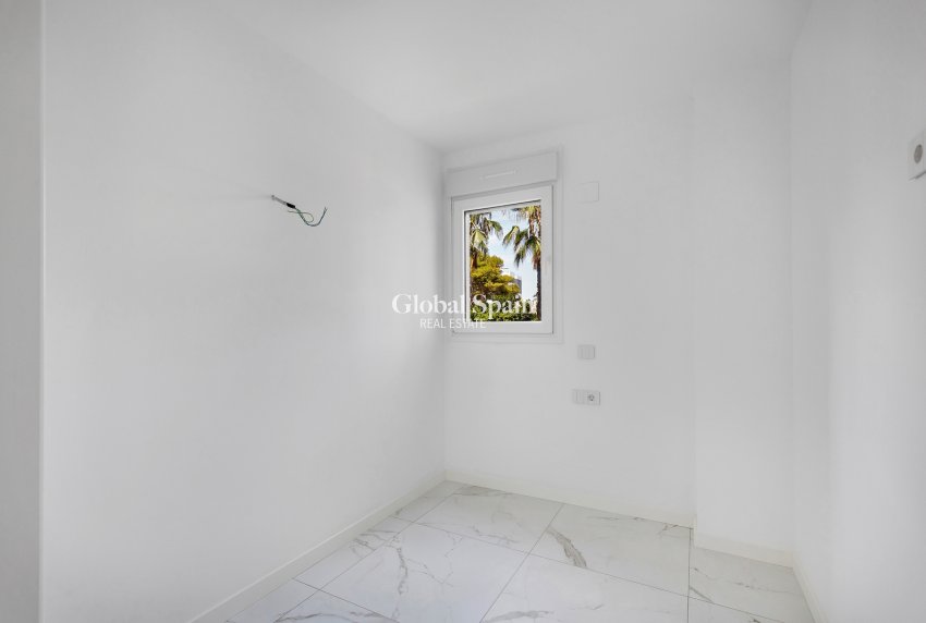 Wederverkoop - APPARTEMENT -
TORREVIEJA - Costa Blanca