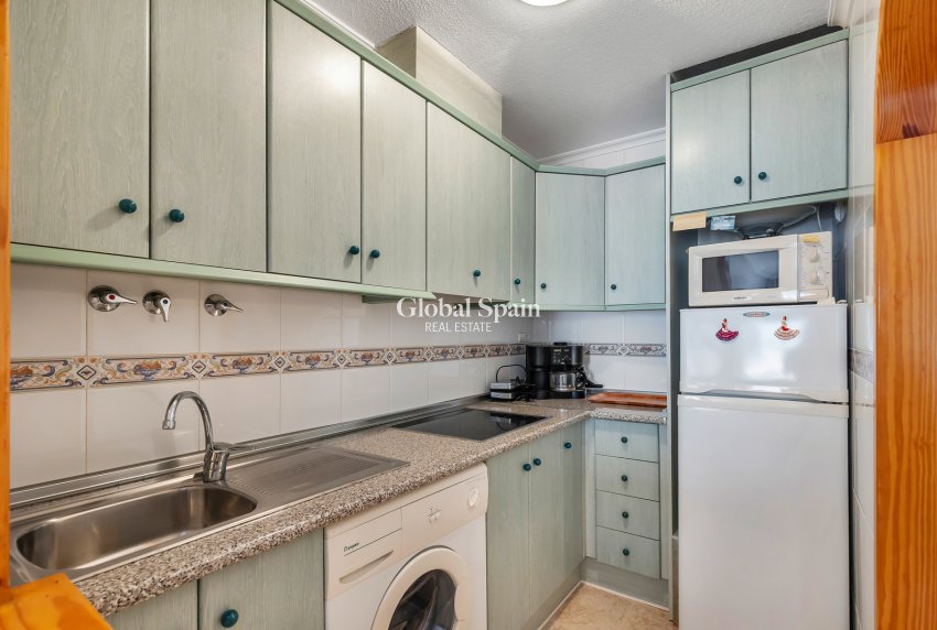 Wederverkoop - APPARTEMENT -
TORREVIEJA - Costa Blanca