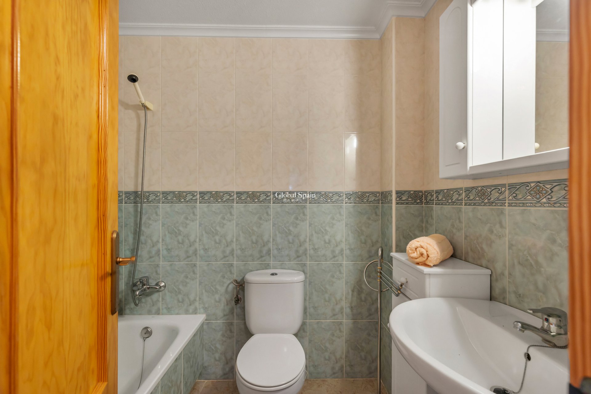 Wederverkoop - APPARTEMENT -
TORREVIEJA - Costa Blanca