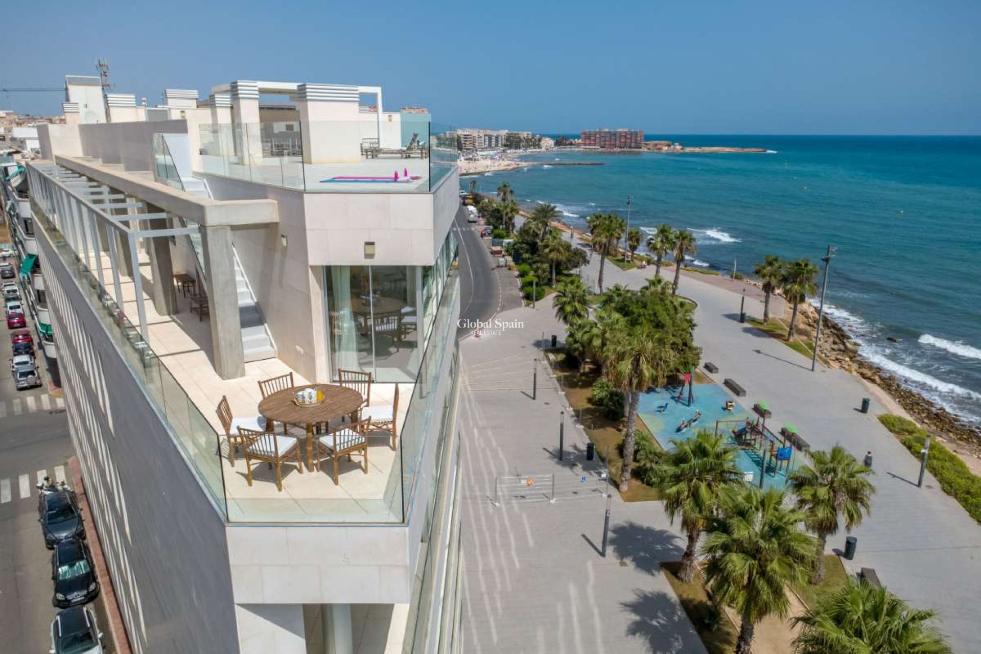 Wederverkoop - APPARTEMENT -
TORREVIEJA - Costa Blanca