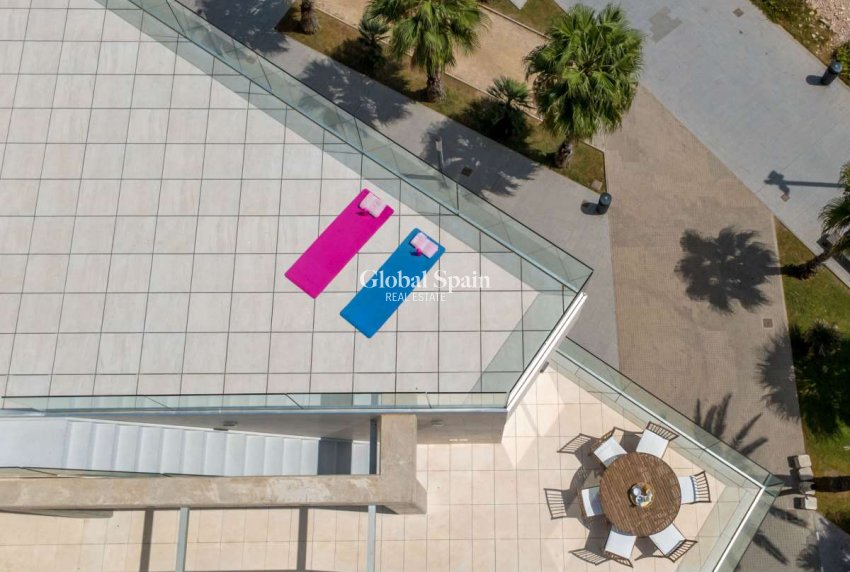 Wederverkoop - APPARTEMENT -
TORREVIEJA - Costa Blanca