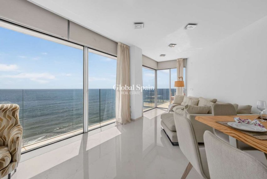 Wederverkoop - APPARTEMENT -
TORREVIEJA - Costa Blanca