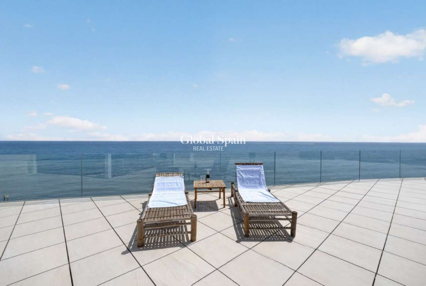 Wederverkoop - APPARTEMENT -
TORREVIEJA - Costa Blanca