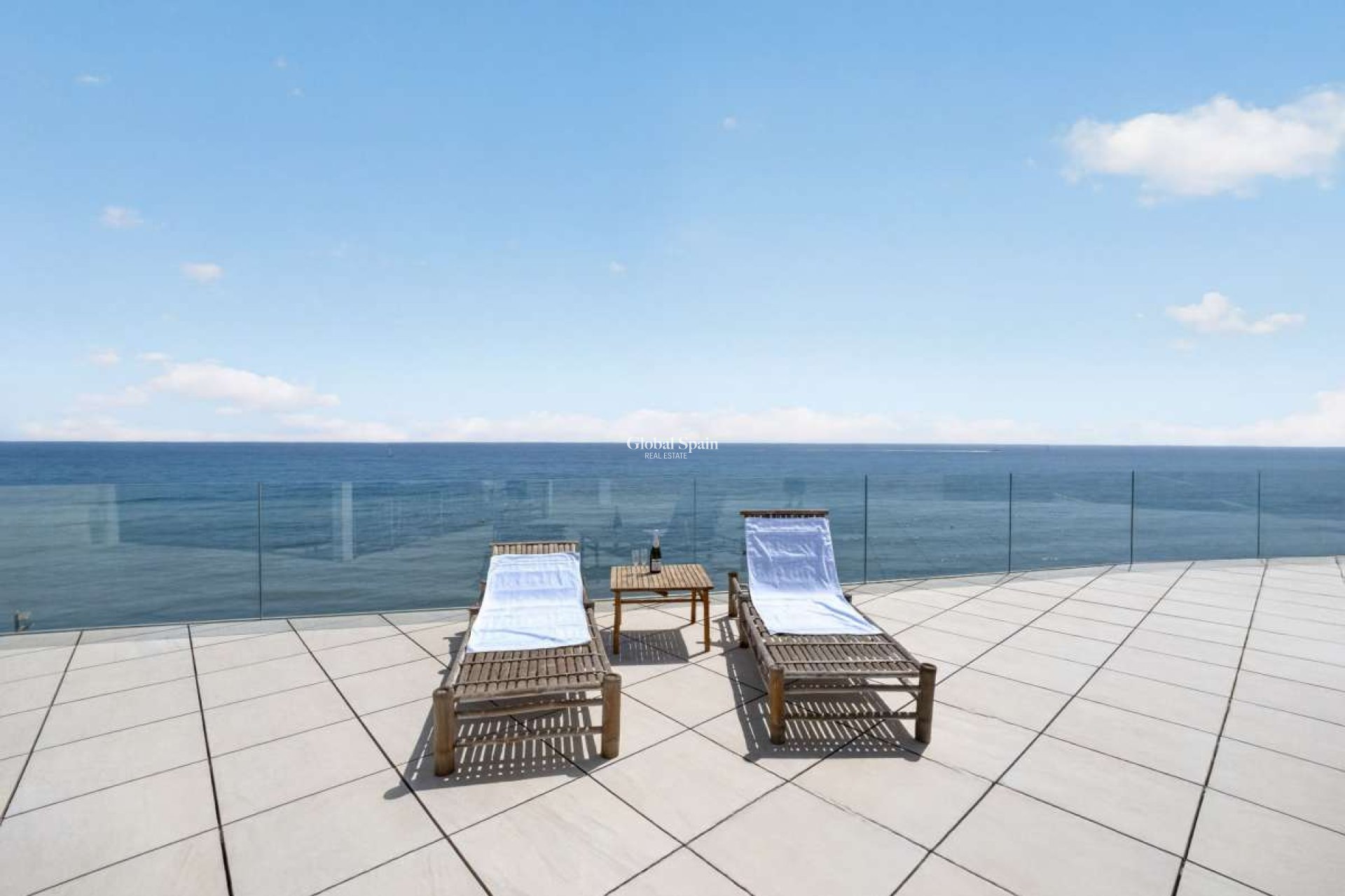 Wederverkoop - APPARTEMENT -
TORREVIEJA - Costa Blanca
