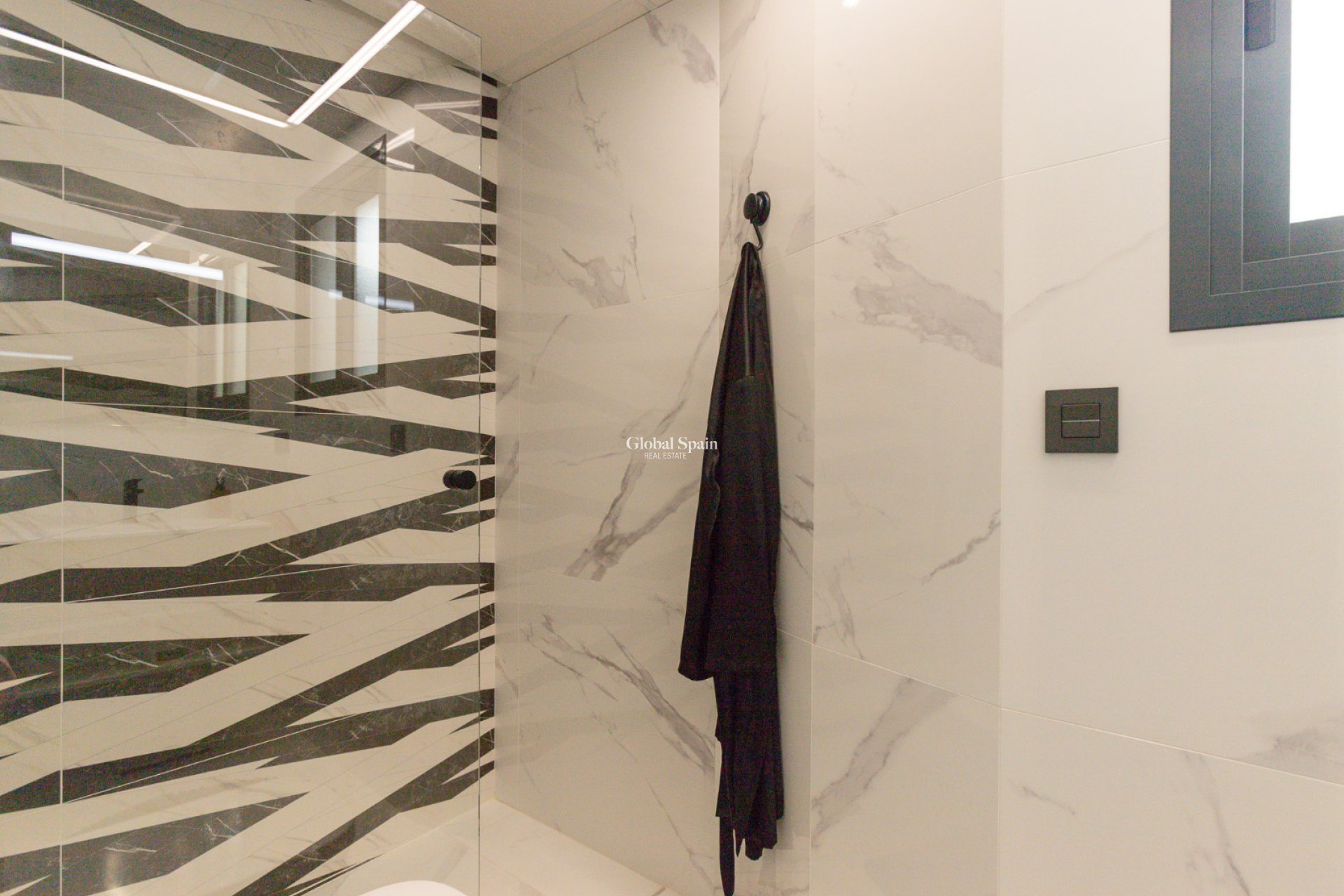 Wederverkoop - APPARTEMENT -
TORREVIEJA - Costa Blanca
