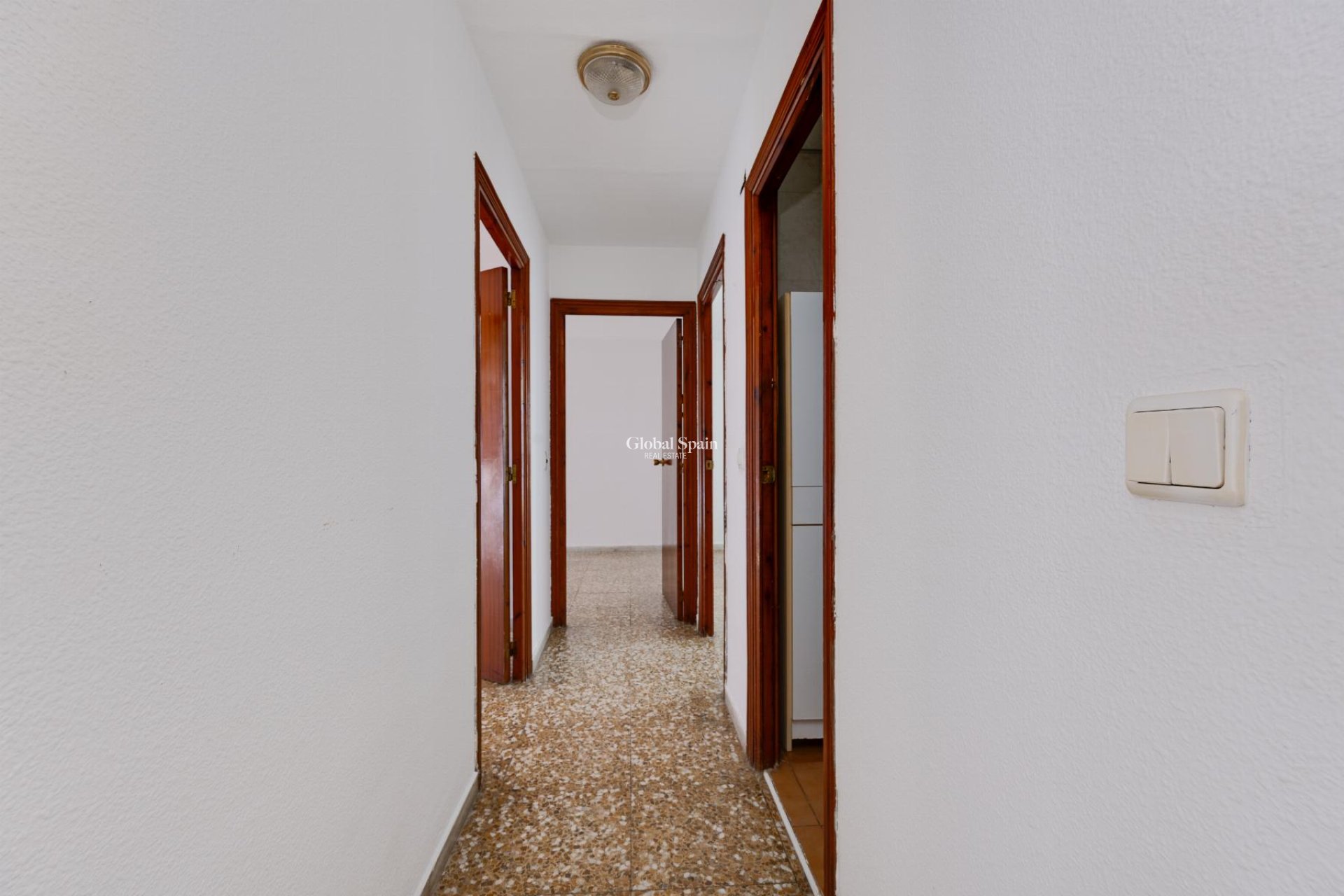 Wederverkoop - APPARTEMENT -
TORREVIEJA - Costa Blanca