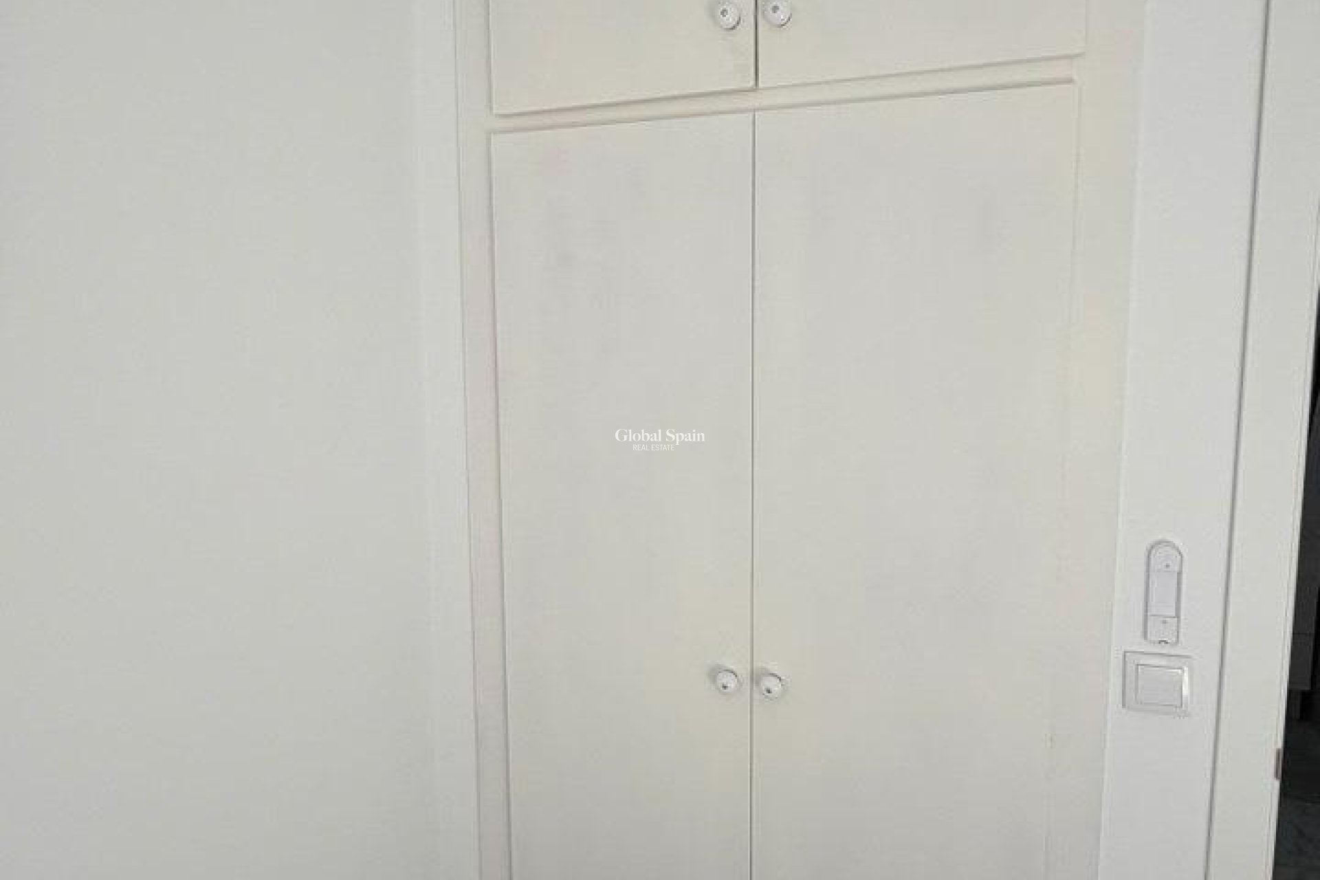 Wederverkoop - APPARTEMENT -
TORREVIEJA - Curva Del Palangre
