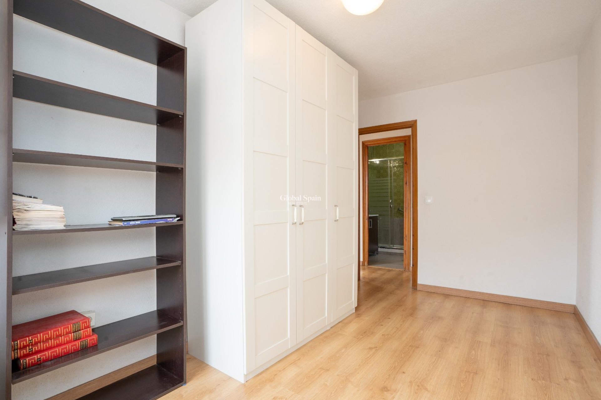 Wederverkoop - APPARTEMENT -
TORREVIEJA - El Acequión - Los Náufragos