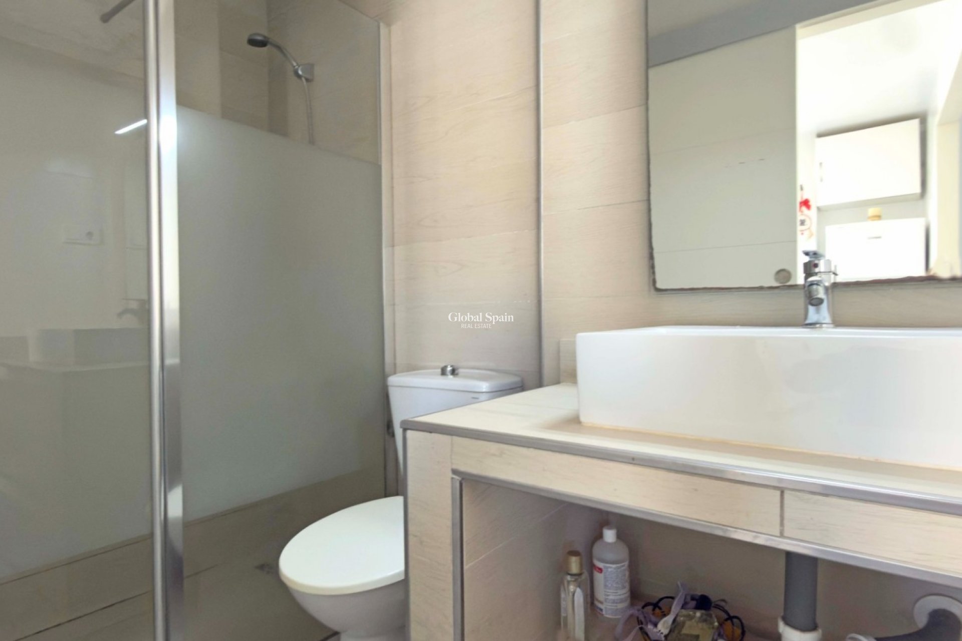 Wederverkoop - APPARTEMENT -
TORREVIEJA - El Acequión - Los Náufragos