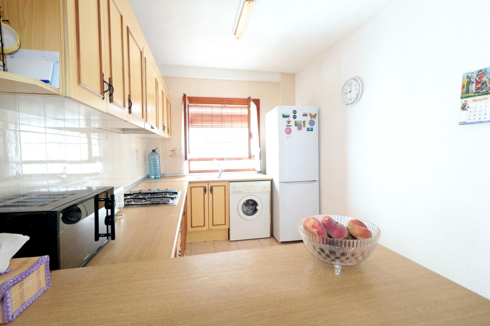 Wederverkoop - APPARTEMENT -
TORREVIEJA - El Acequión - Los Náufragos