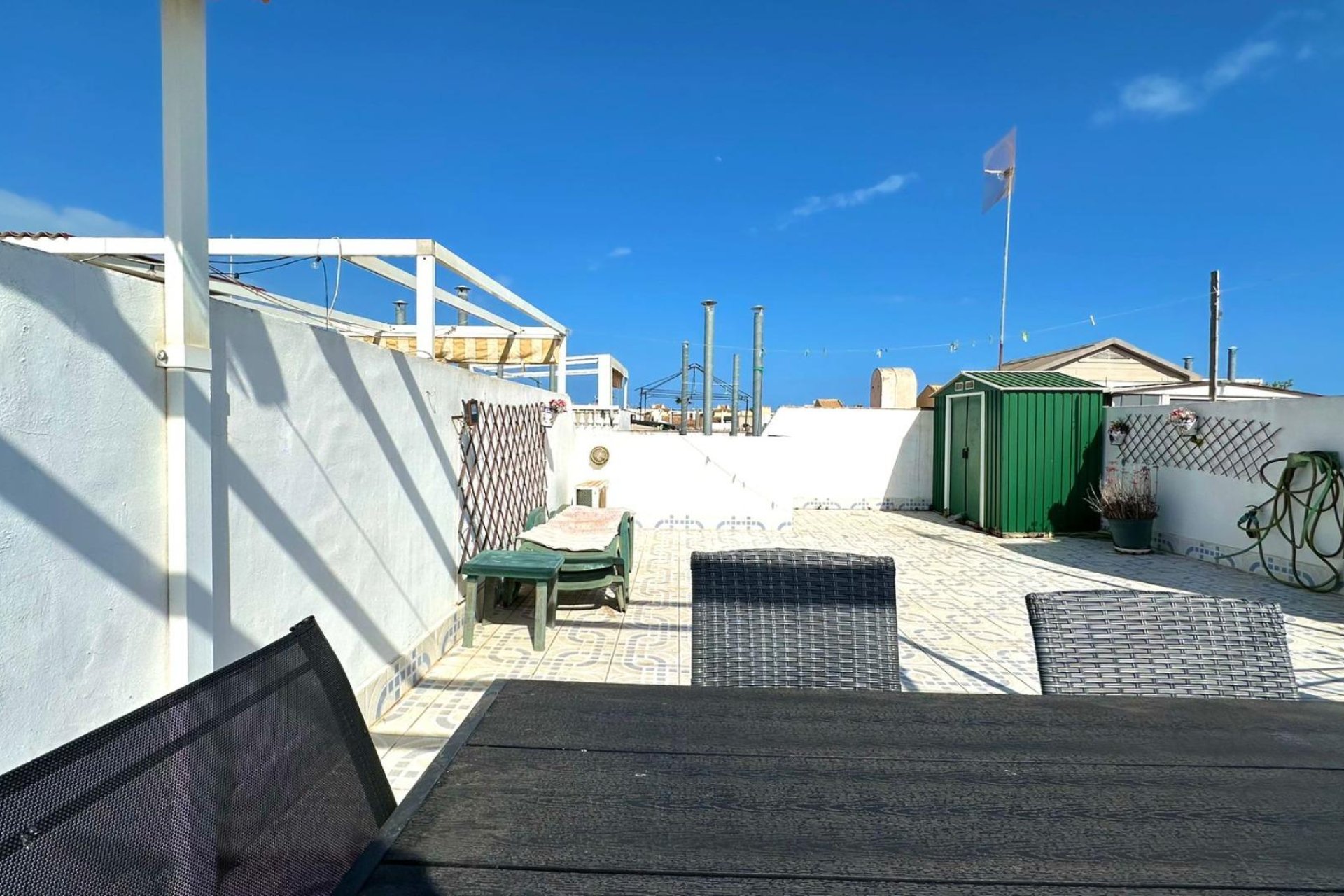 Wederverkoop - APPARTEMENT -
TORREVIEJA - El limonar