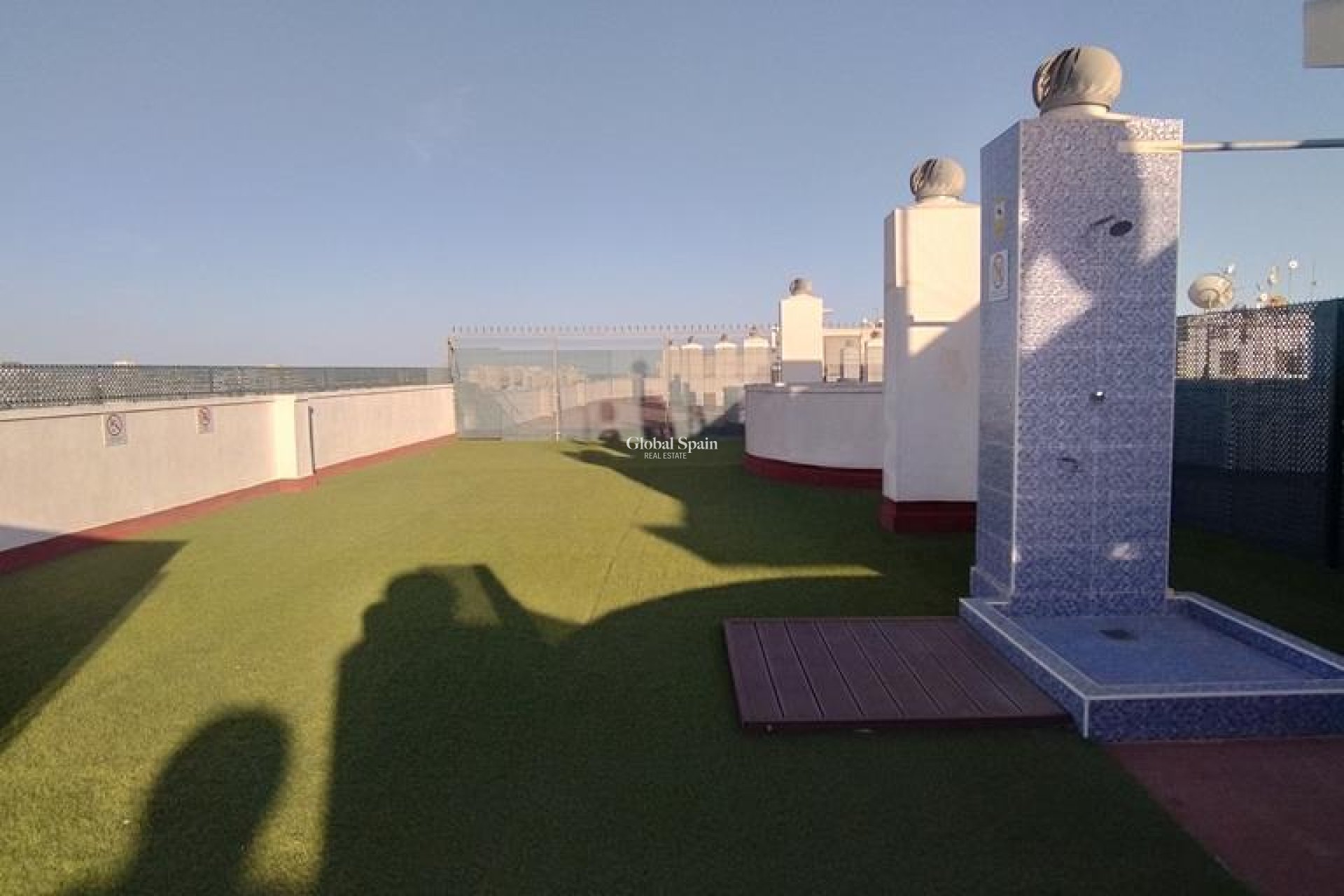 Wederverkoop - APPARTEMENT -
TORREVIEJA - El molino