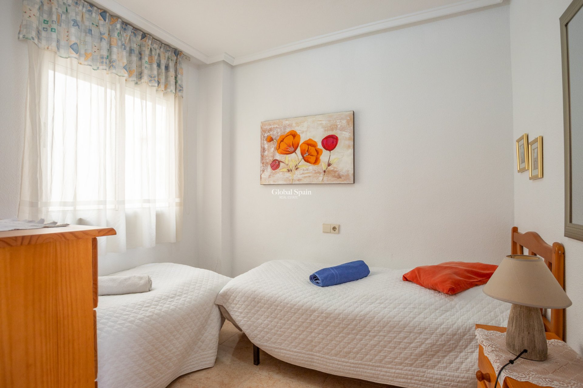 Wederverkoop - APPARTEMENT -
TORREVIEJA - El molino