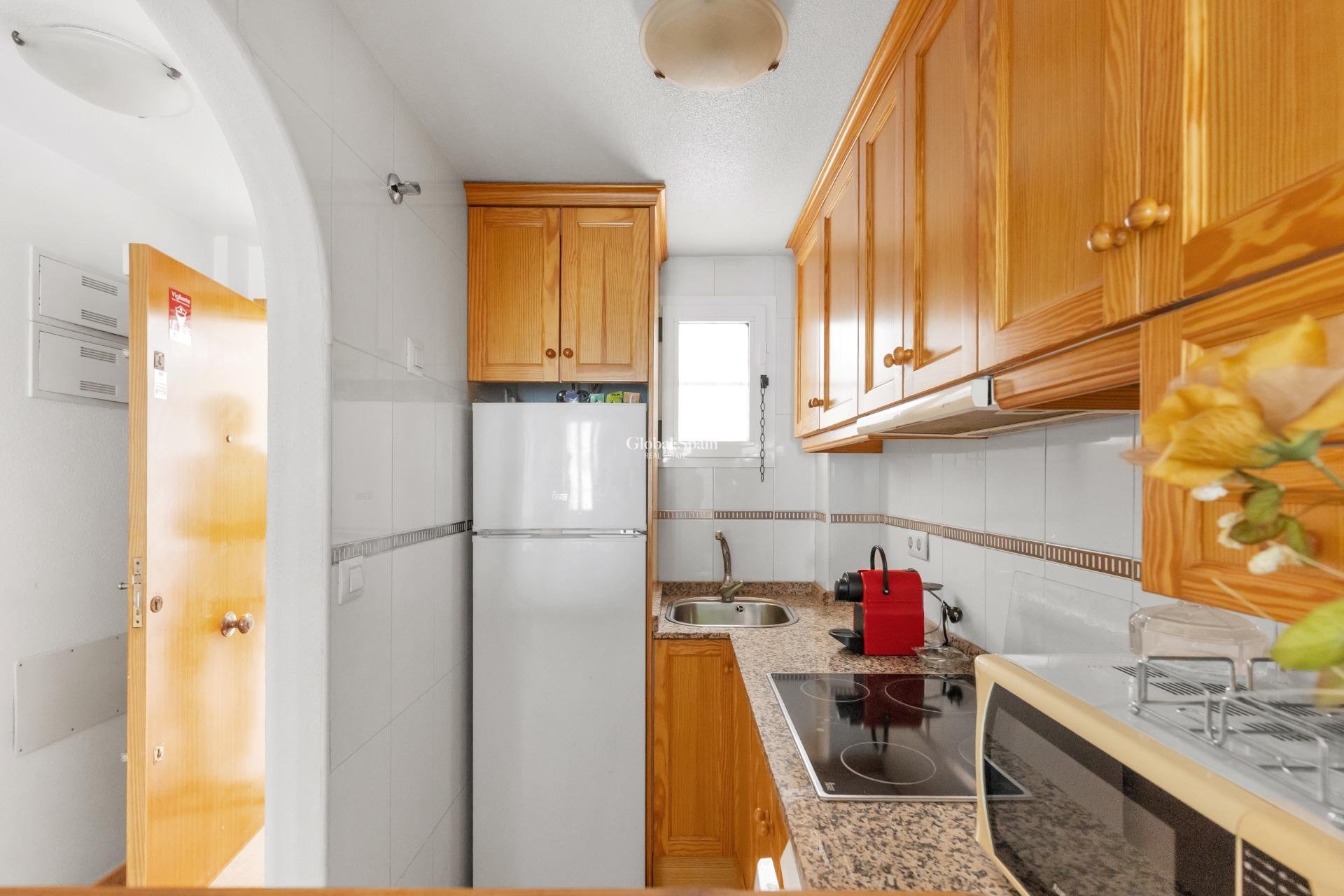 Wederverkoop - APPARTEMENT -
TORREVIEJA - El Molino