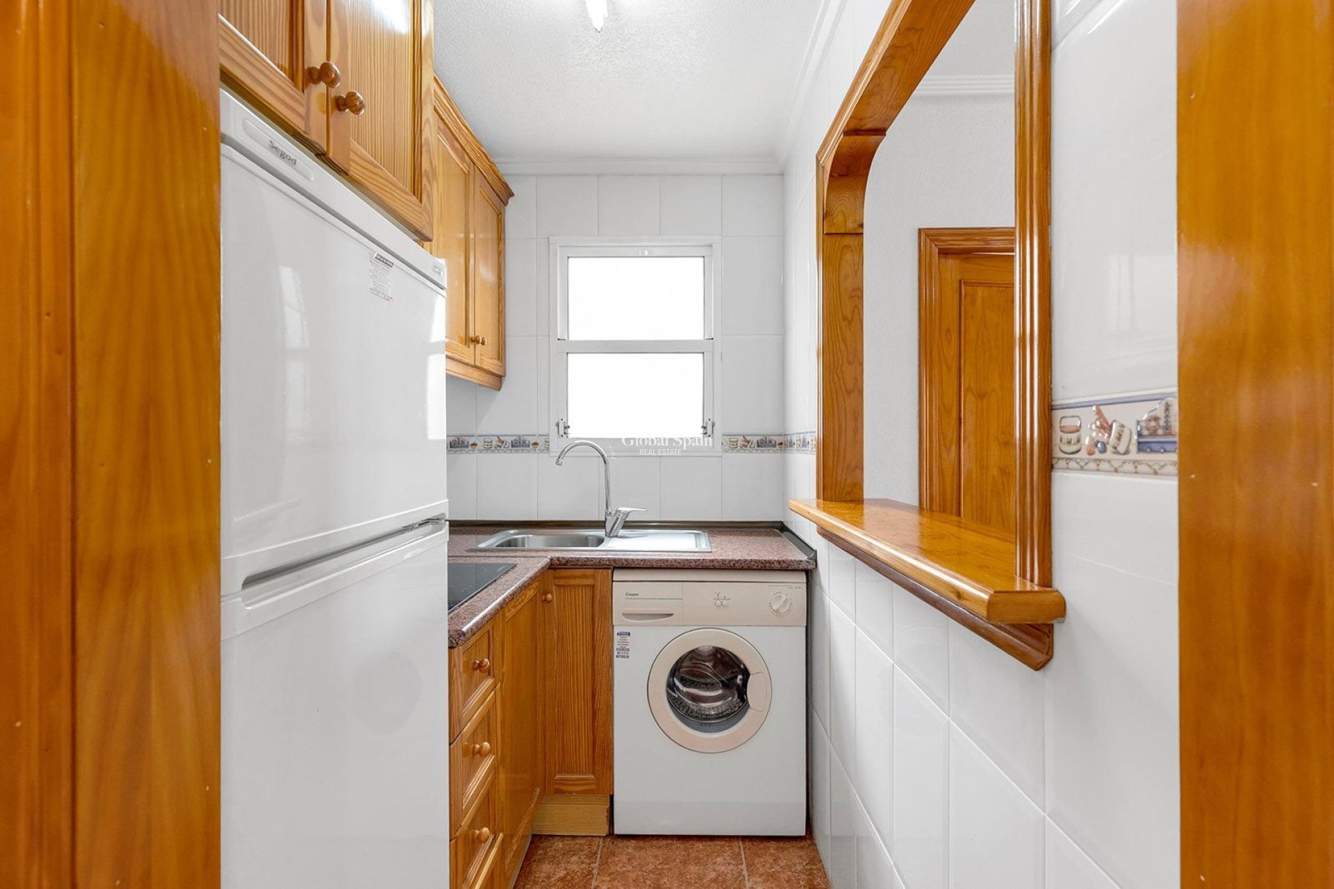 Wederverkoop - Appartement -
TORREVIEJA - Estacion de autobuses