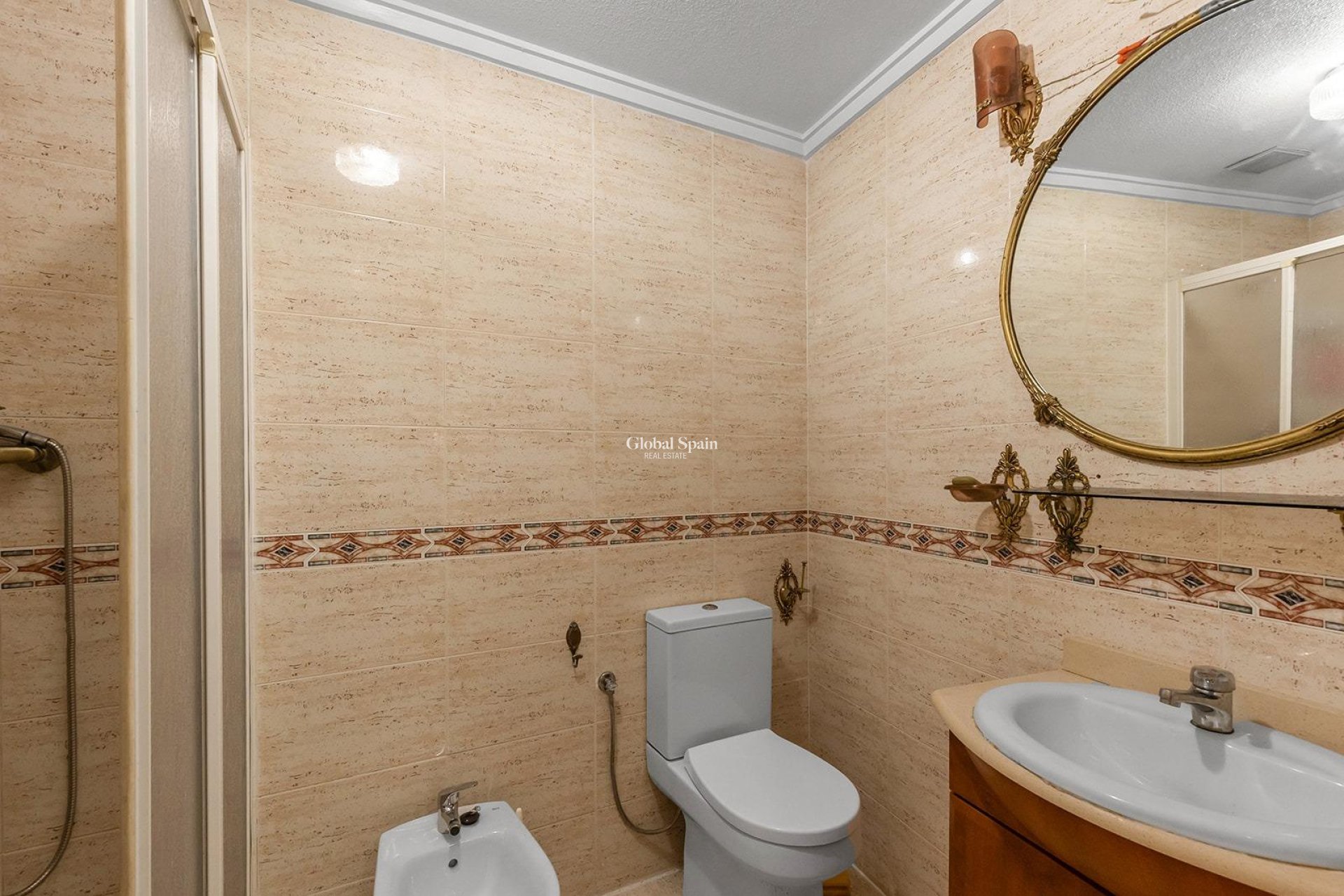 Wederverkoop - Appartement -
TORREVIEJA - Estacion de autobuses