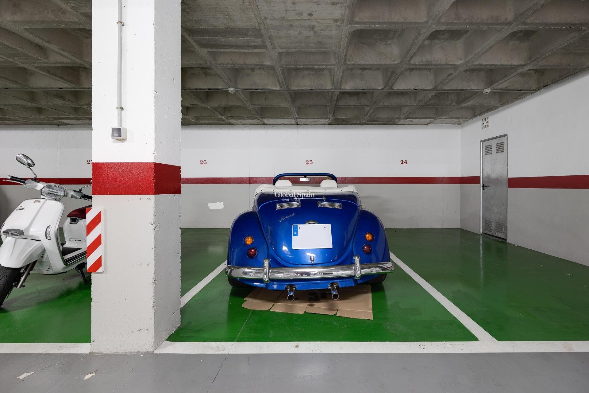 Wederverkoop - APPARTEMENT -
TORREVIEJA - Estacion de autobuses