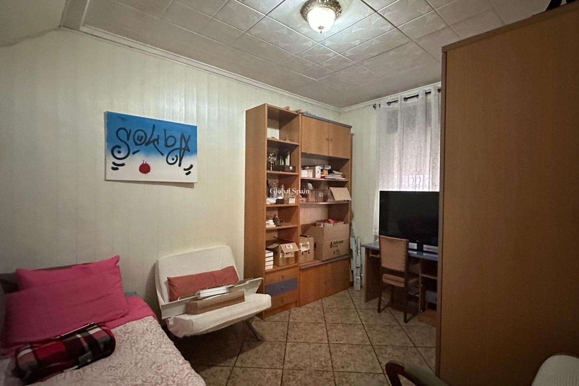 Wederverkoop - APPARTEMENT -
TORREVIEJA - Estacion de autobuses