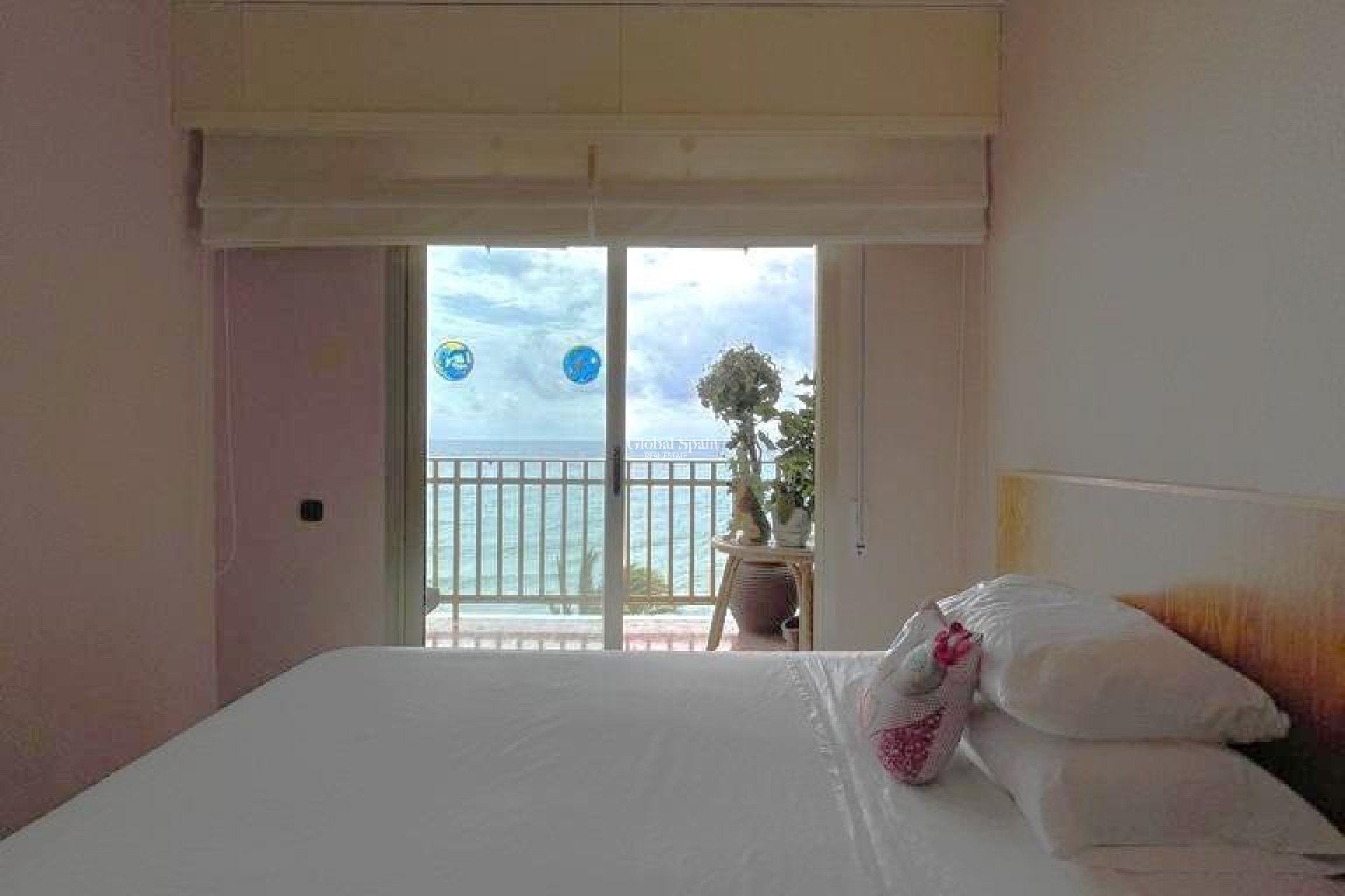 Wederverkoop - APPARTEMENT -
TORREVIEJA - Estacion de autobuses