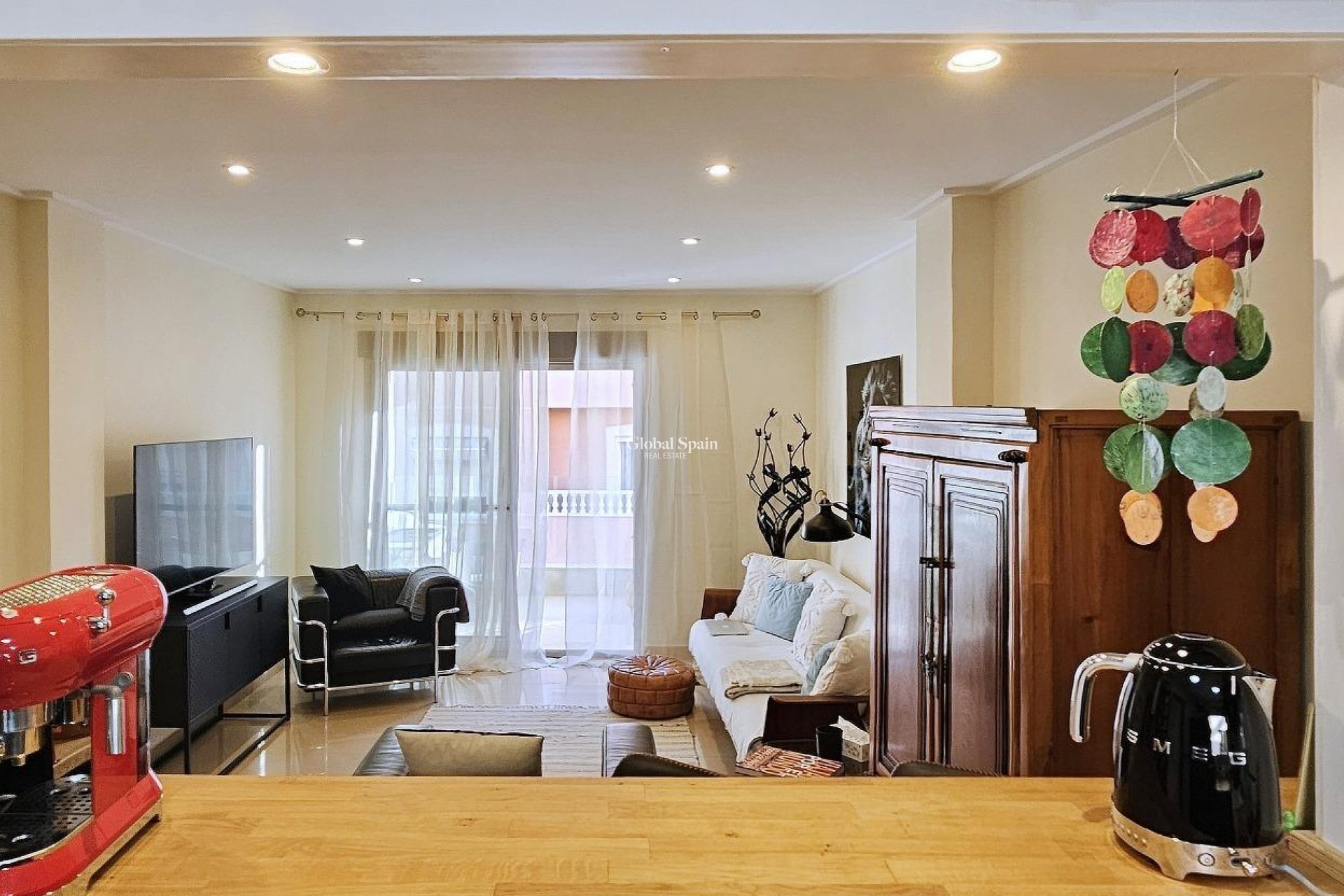 Wederverkoop - APPARTEMENT -
TORREVIEJA - Estacion de autobuses