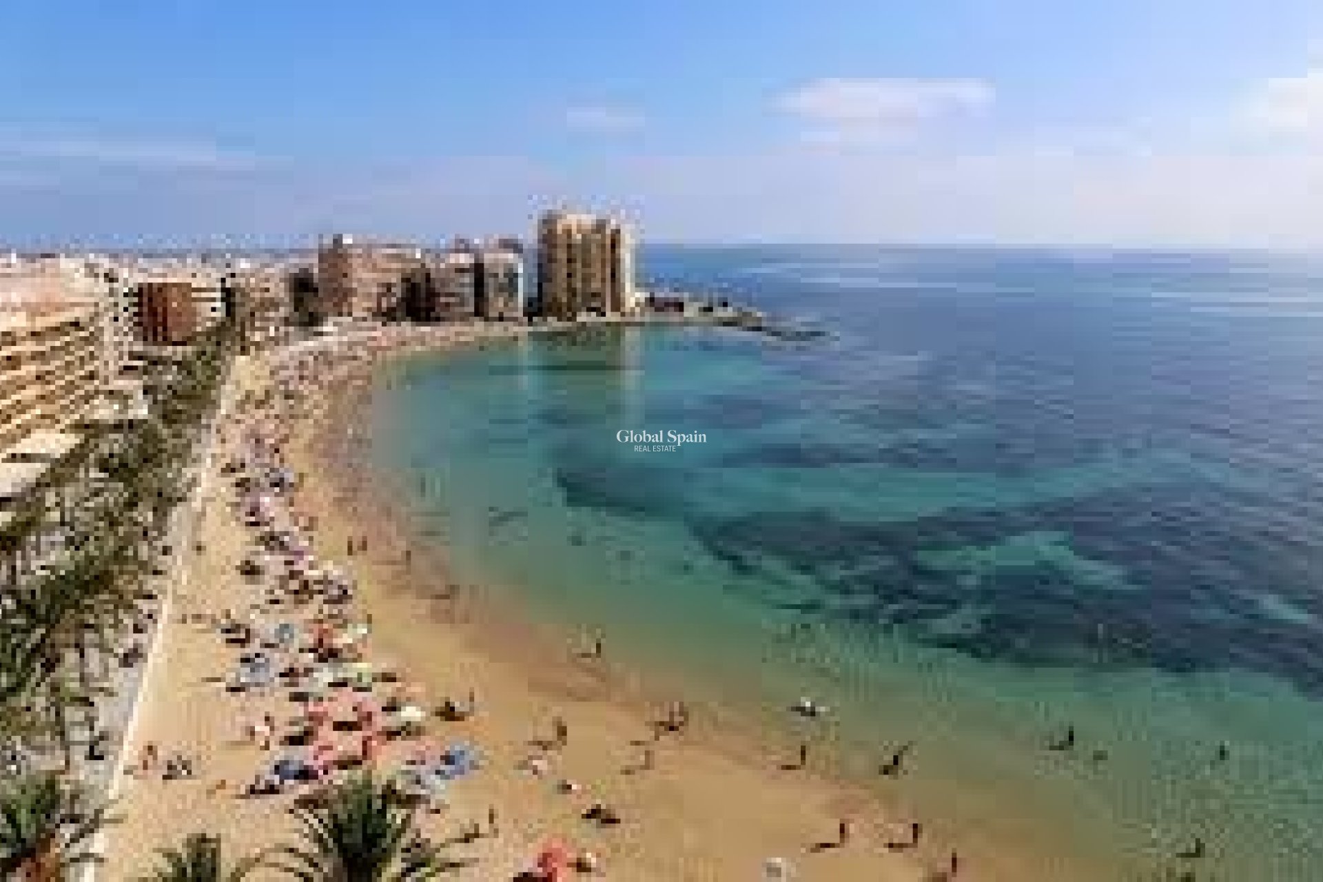 Wederverkoop - APPARTEMENT -
TORREVIEJA - Estacion de autobuses