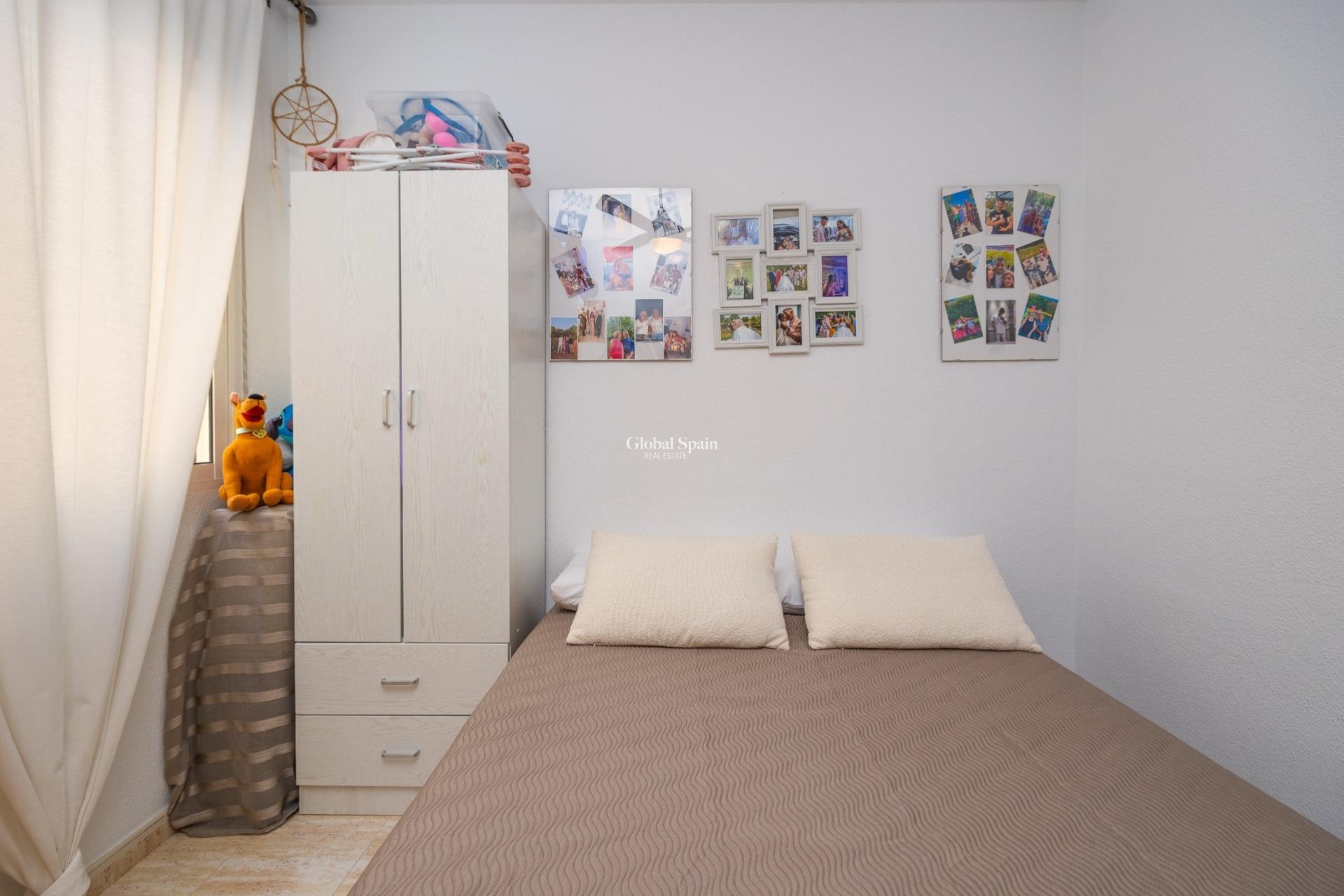 Wederverkoop - APPARTEMENT -
TORREVIEJA - Estacion de autobuses