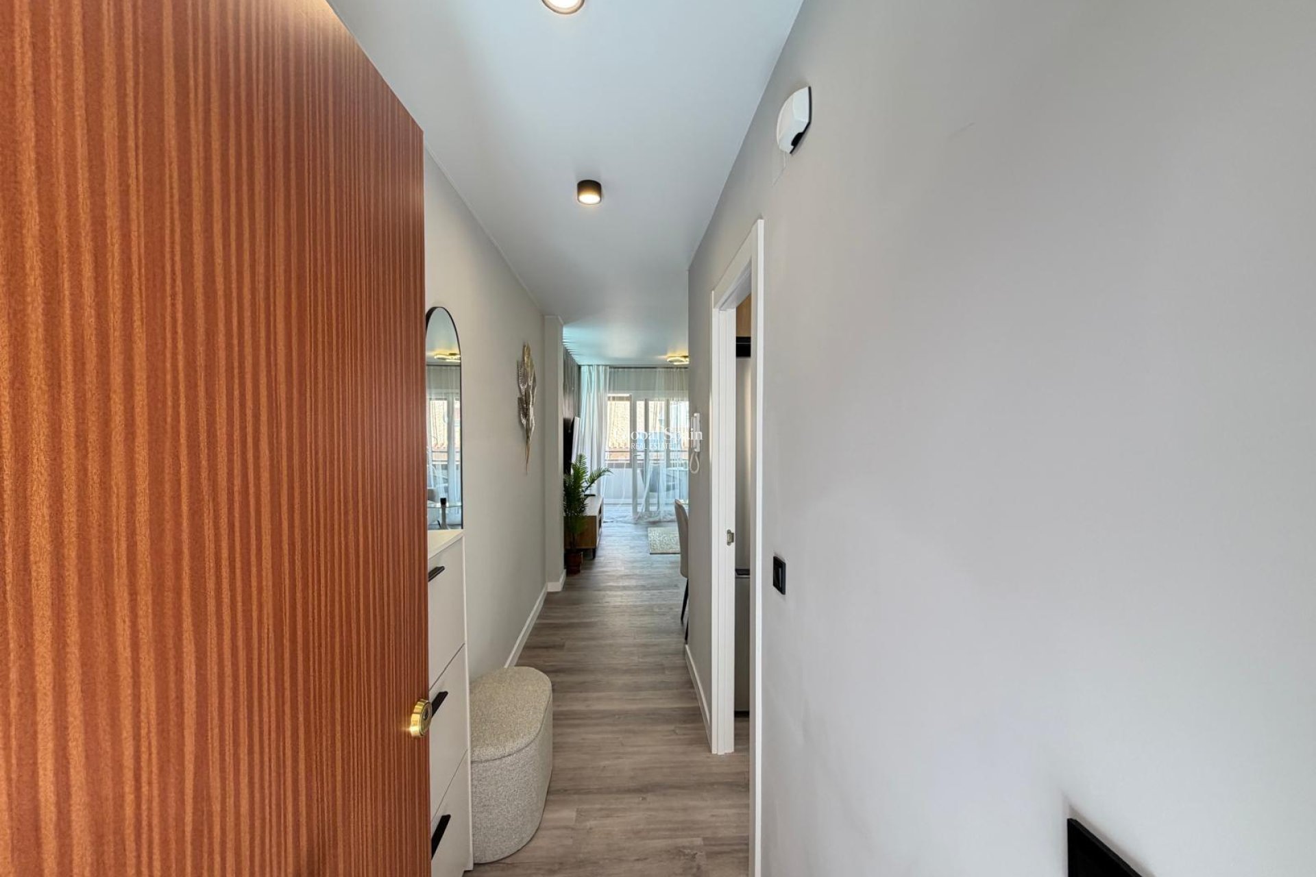 Wederverkoop - APPARTEMENT -
TORREVIEJA - Estacion de autobuses