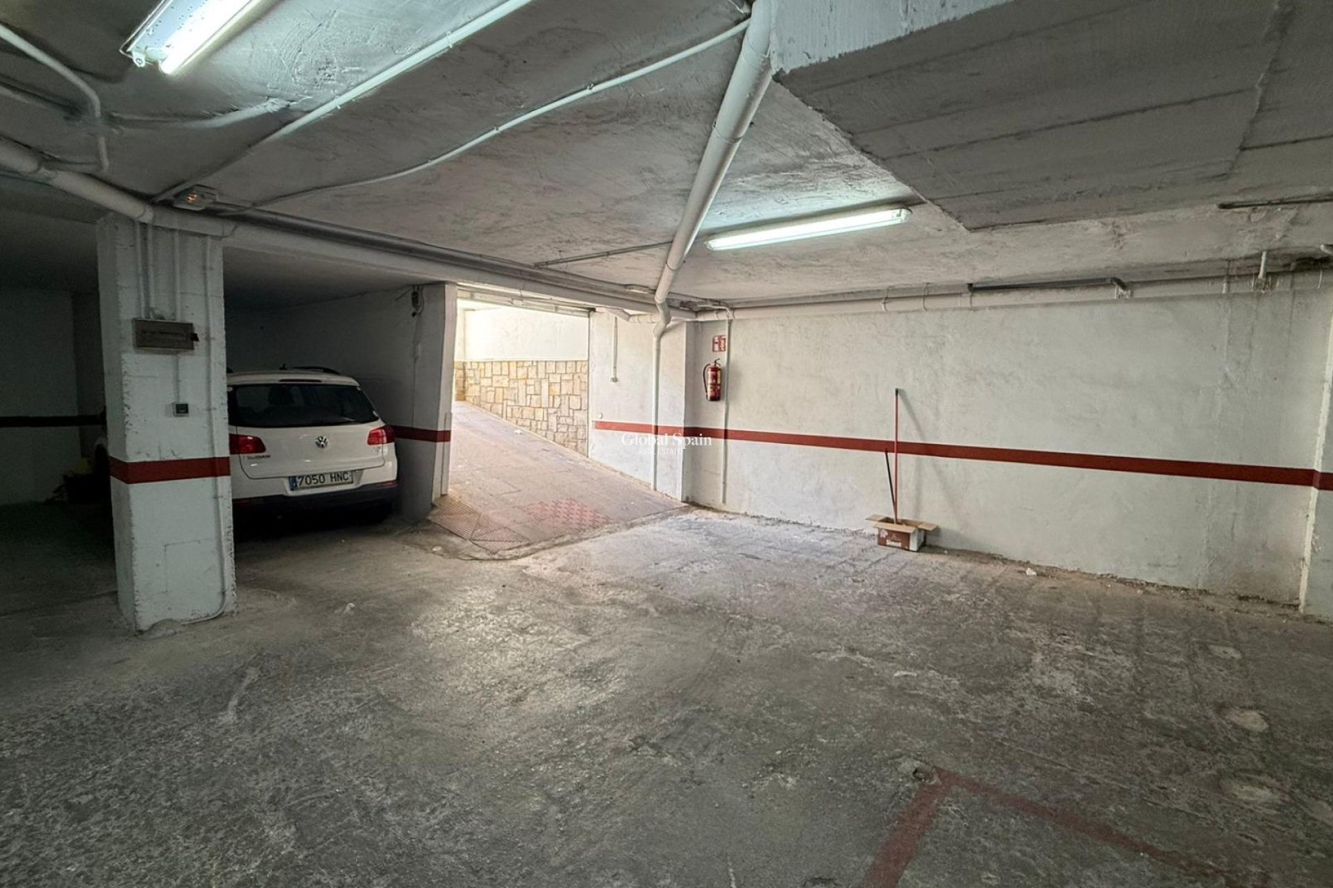 Wederverkoop - APPARTEMENT -
TORREVIEJA - Estacion de autobuses