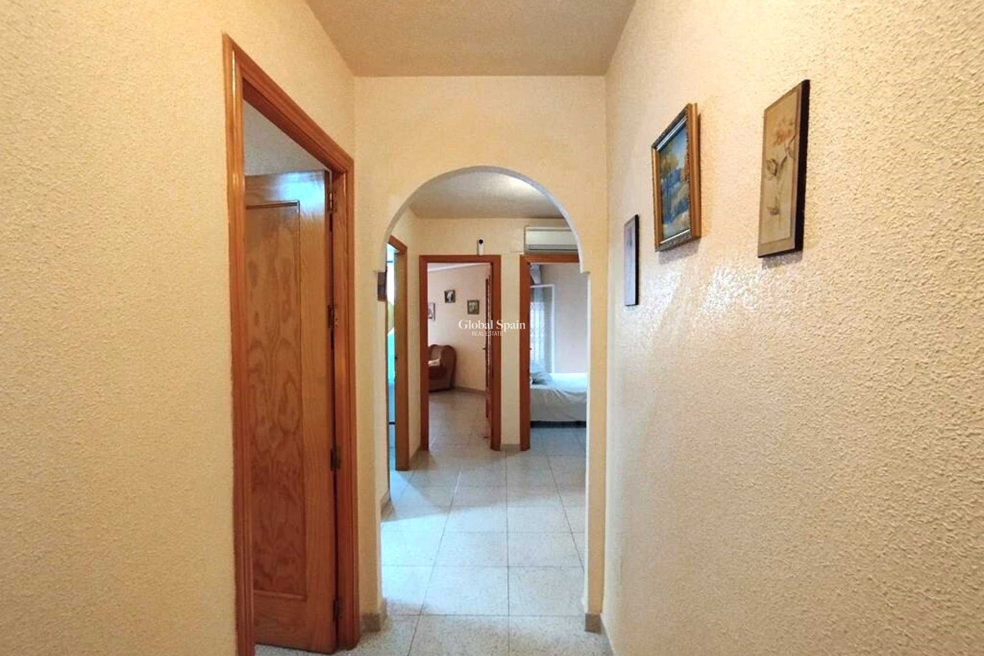 Wederverkoop - APPARTEMENT -
TORREVIEJA - HABANERAS PLAZA SANTA MARIA