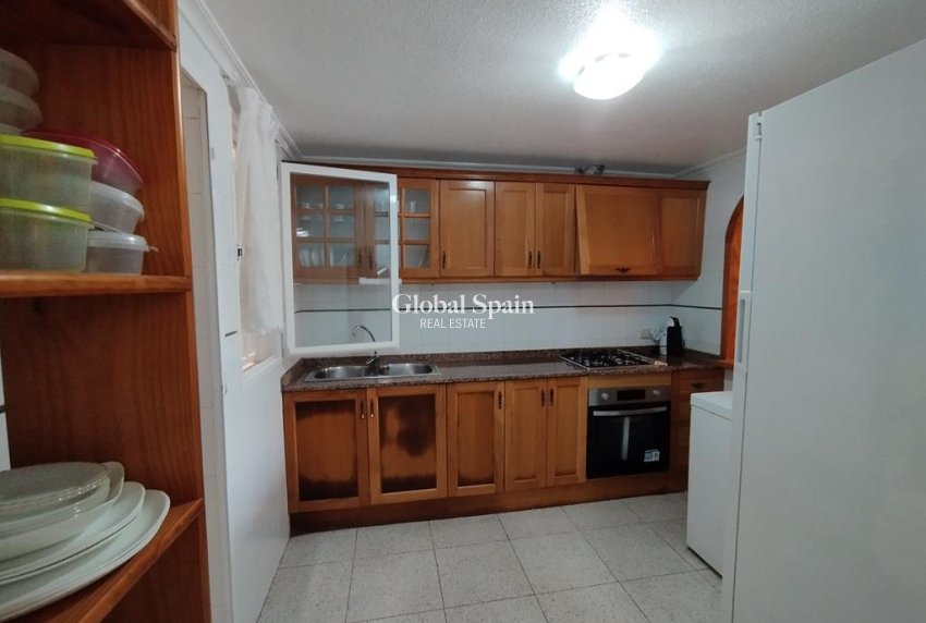 Wederverkoop - APPARTEMENT -
TORREVIEJA - HABANERAS PLAZA SANTA MARIA