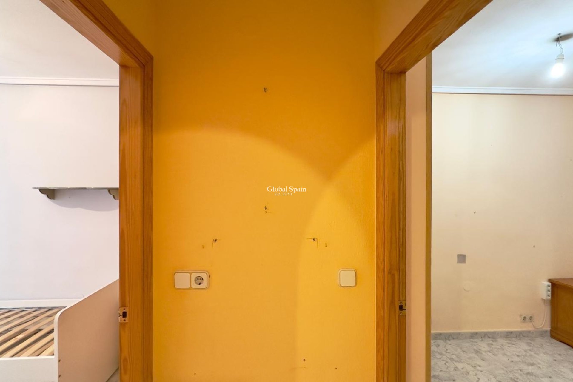 Wederverkoop - APPARTEMENT -
TORREVIEJA - La Mata pueblo