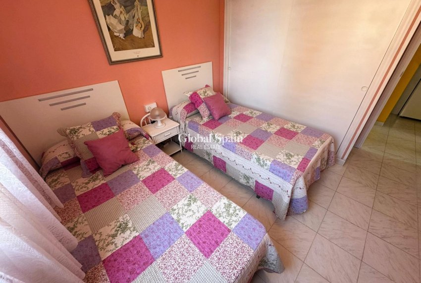 Wederverkoop - APPARTEMENT -
TORREVIEJA - La Mata pueblo