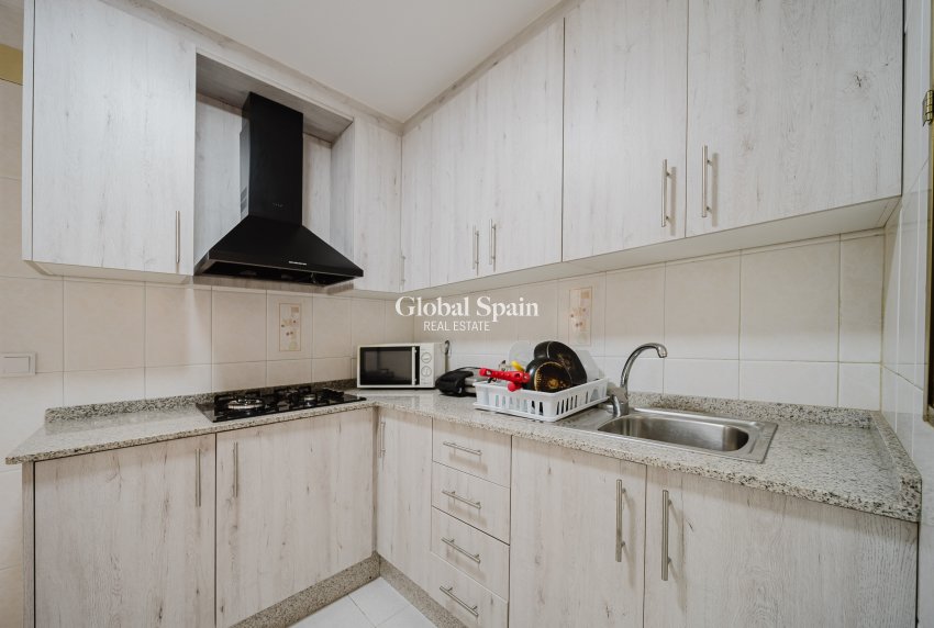 Wederverkoop - Appartement -
TORREVIEJA - La Mata