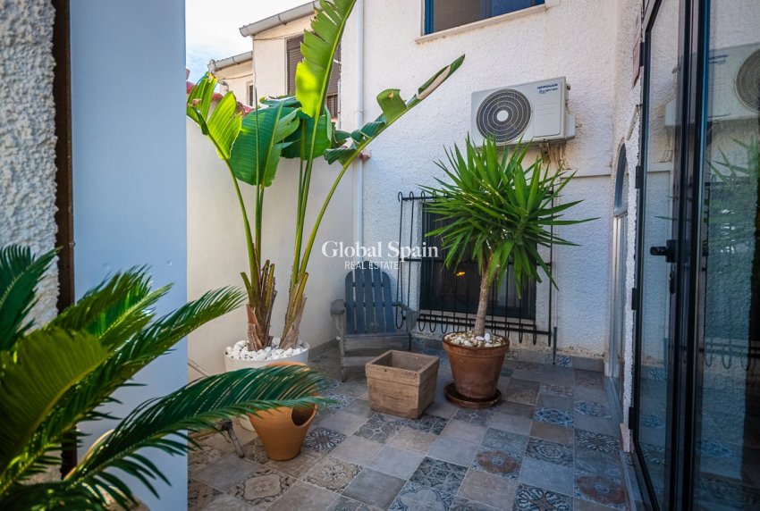 Wederverkoop - Appartement -
TORREVIEJA - La Mata