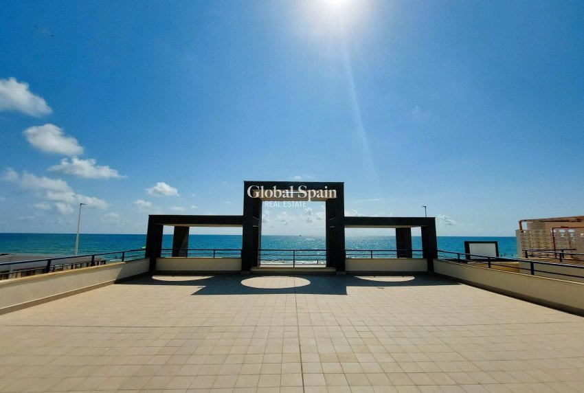 Wederverkoop - Appartement -
TORREVIEJA - La Mata