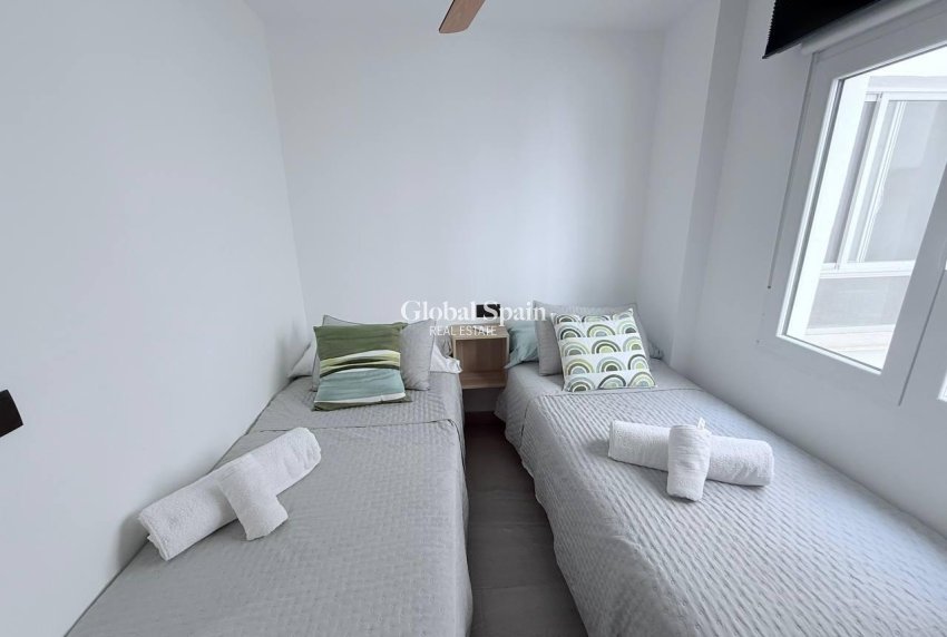 Wederverkoop - APPARTEMENT -
TORREVIEJA - La Mata