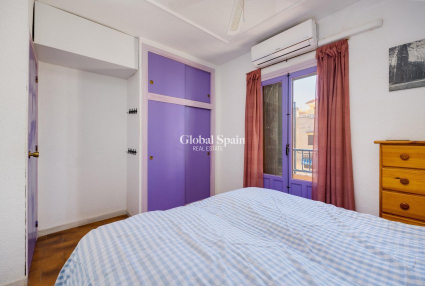 Wederverkoop - APPARTEMENT -
TORREVIEJA - La Mata