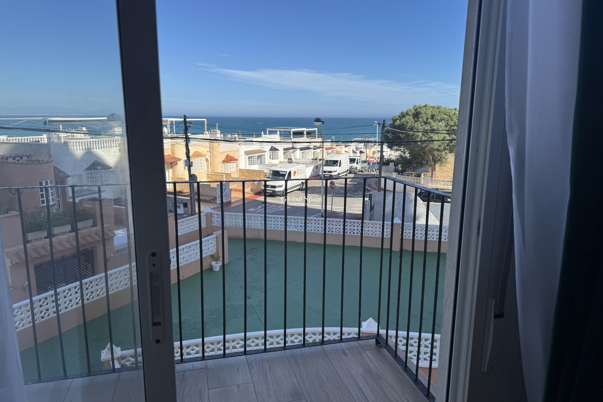 Wederverkoop - APPARTEMENT -
TORREVIEJA - La Mata