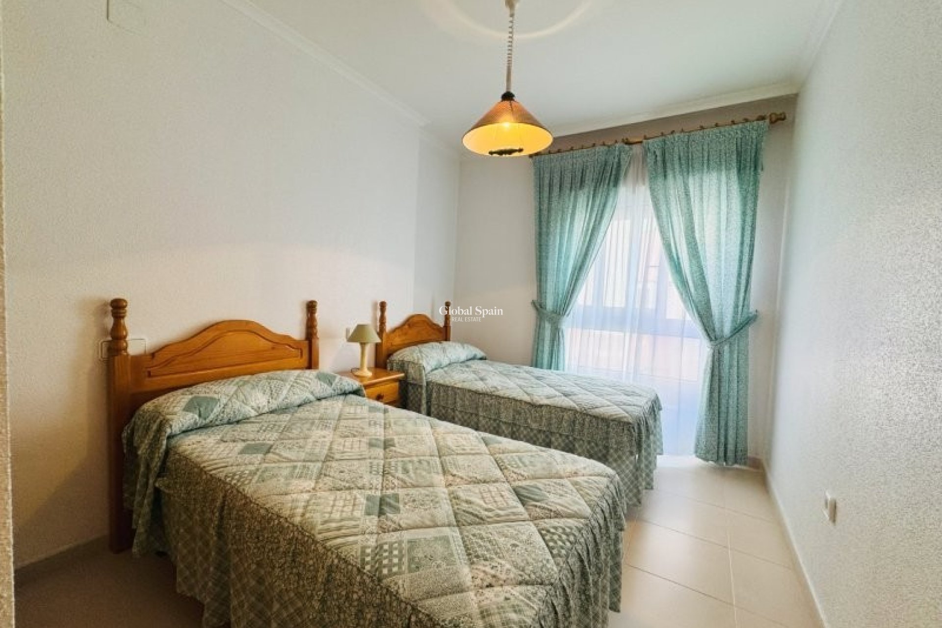 Wederverkoop - APPARTEMENT -
TORREVIEJA - La Mata