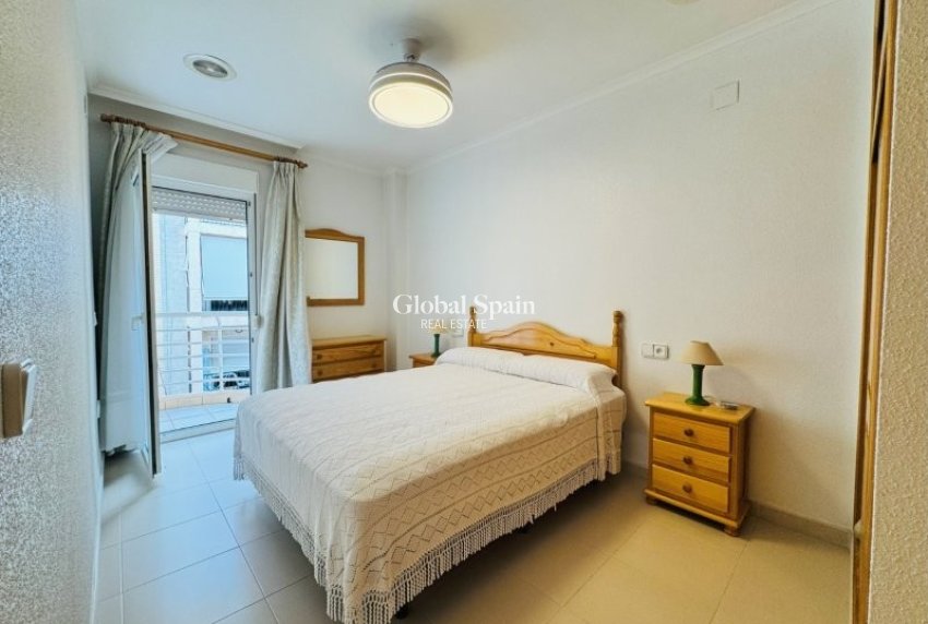 Wederverkoop - APPARTEMENT -
TORREVIEJA - La Mata