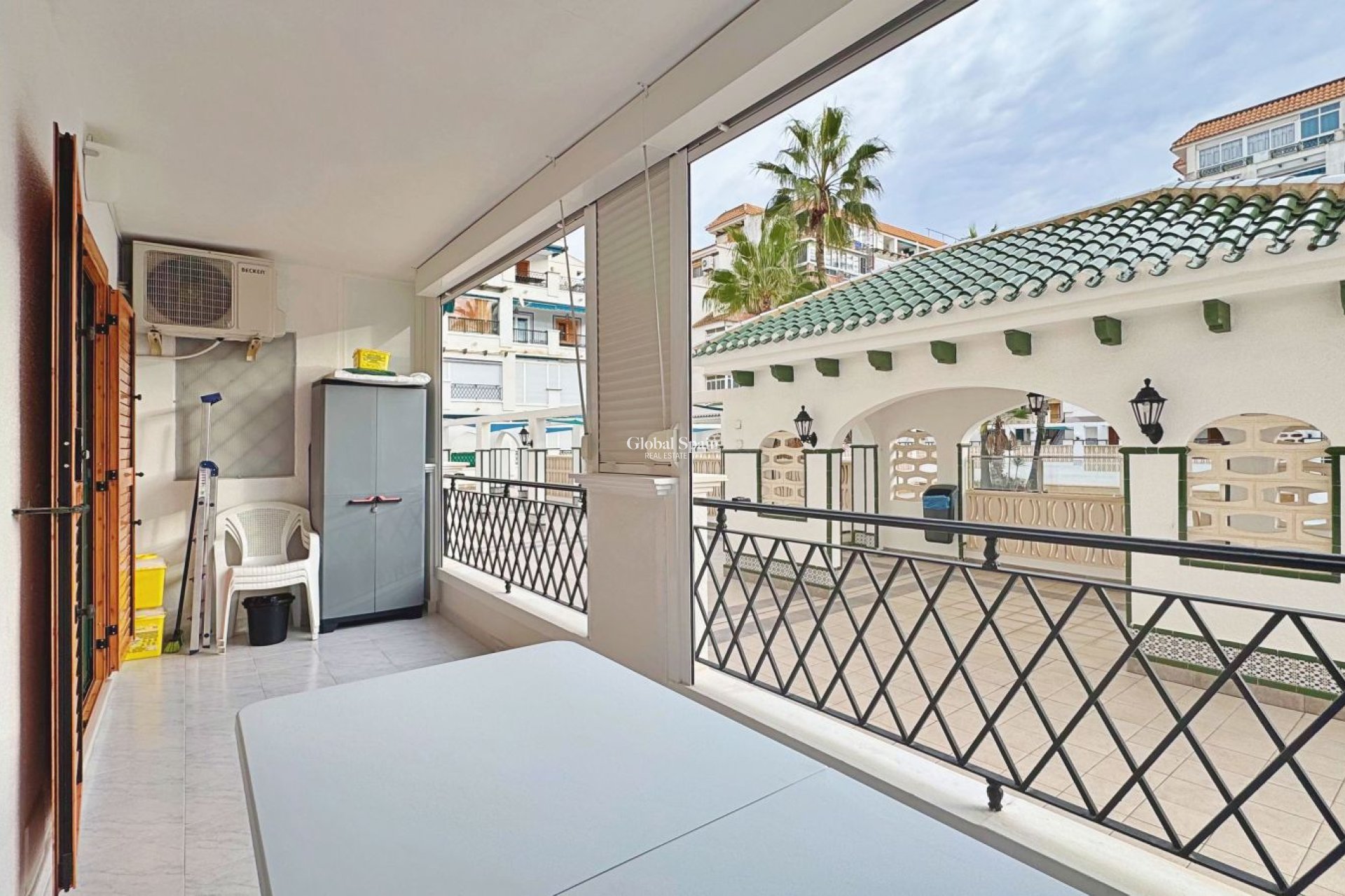 Wederverkoop - APPARTEMENT -
TORREVIEJA - La Mata