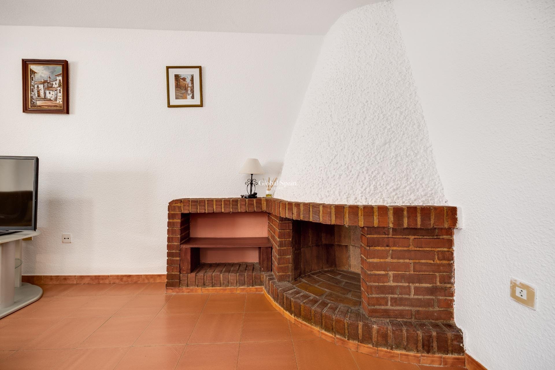 Wederverkoop - APPARTEMENT -
TORREVIEJA - La Mata