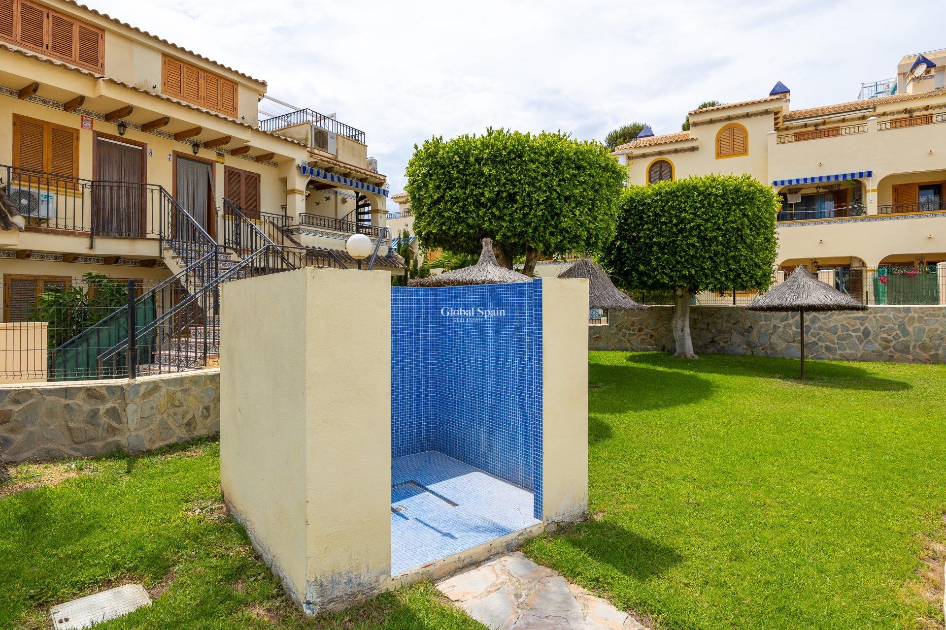 Wederverkoop - APPARTEMENT -
TORREVIEJA - La Mata