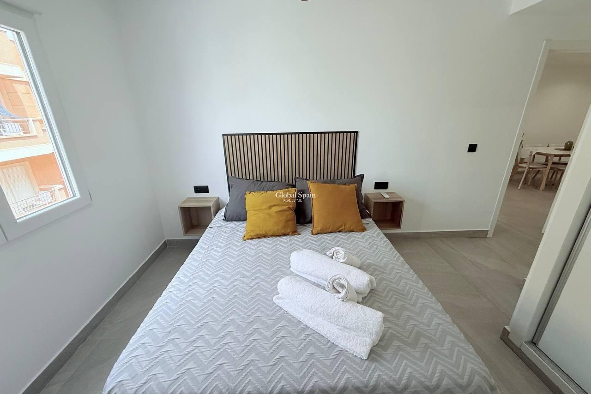 Wederverkoop - APPARTEMENT -
TORREVIEJA - La Mata