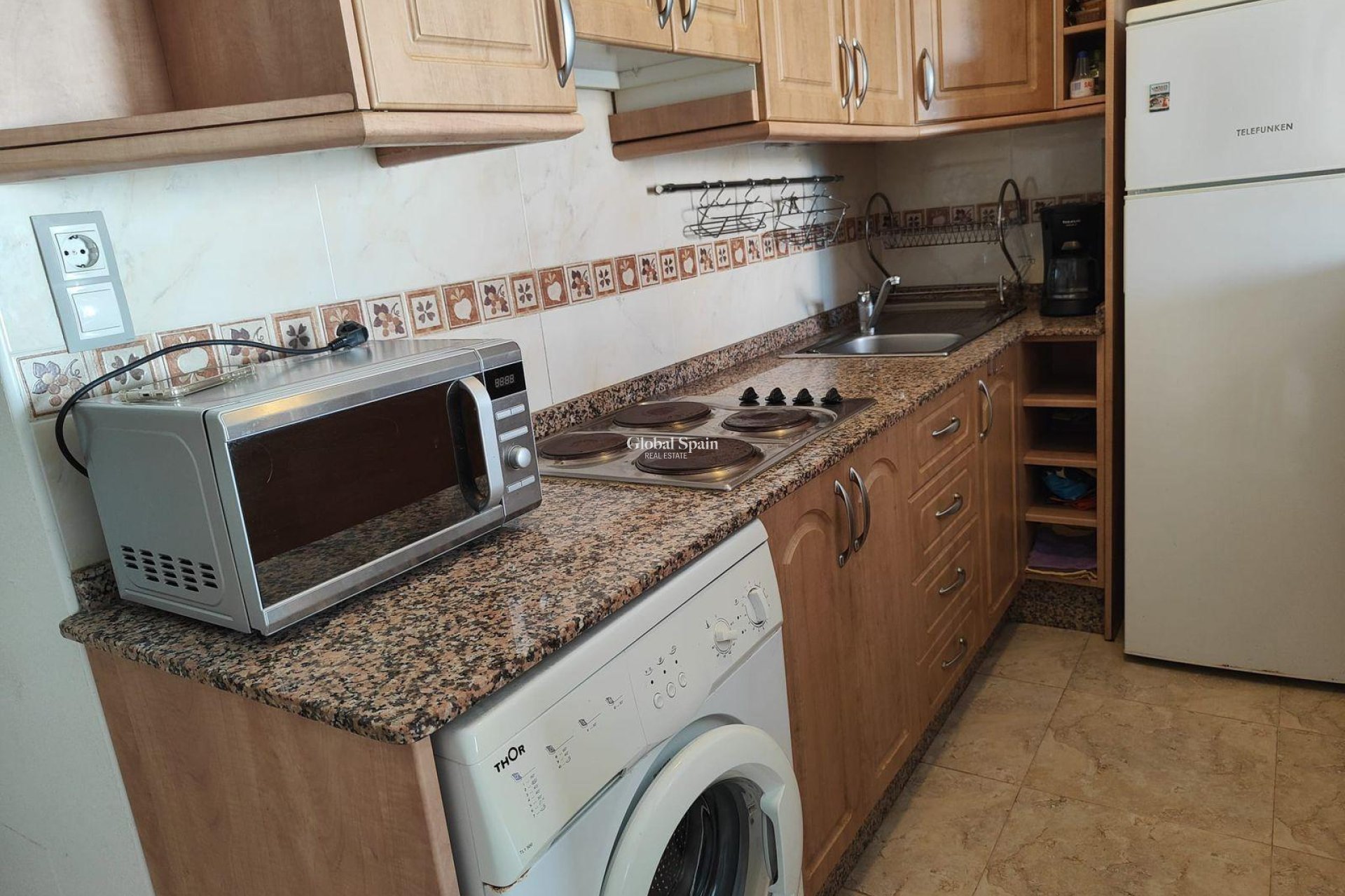Wederverkoop - APPARTEMENT -
TORREVIEJA - La Mata