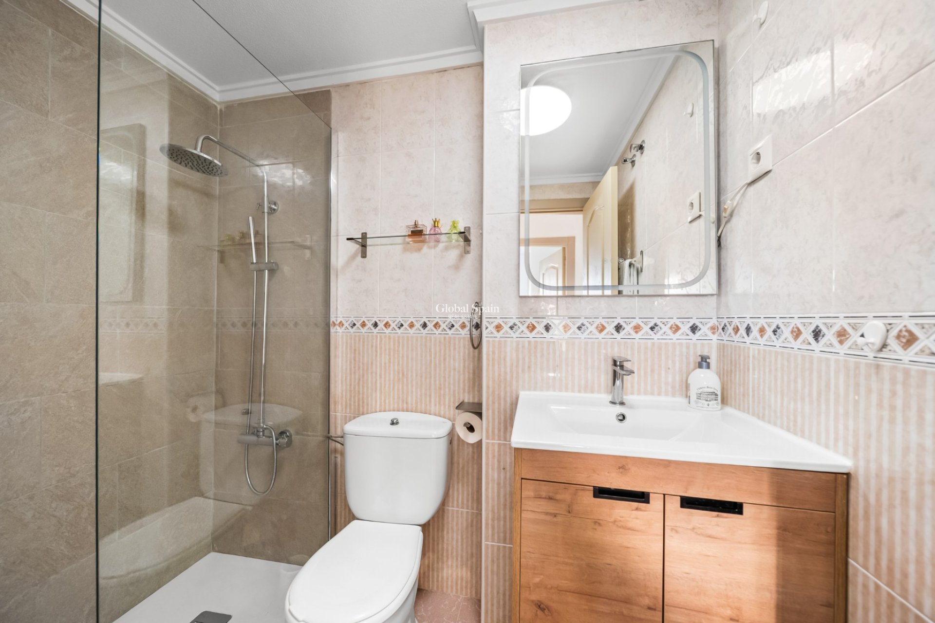 Wederverkoop - APPARTEMENT -
TORREVIEJA - La Mata